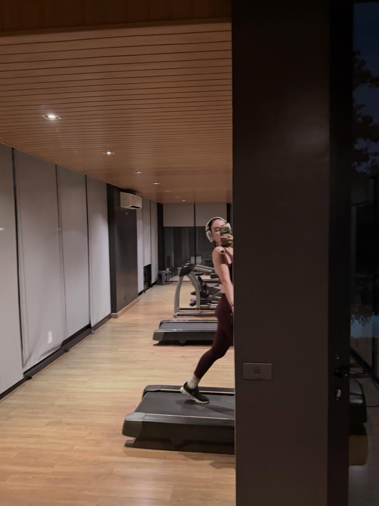 ฝ้าย - เวฬุรีย์ ดิษยบุตร