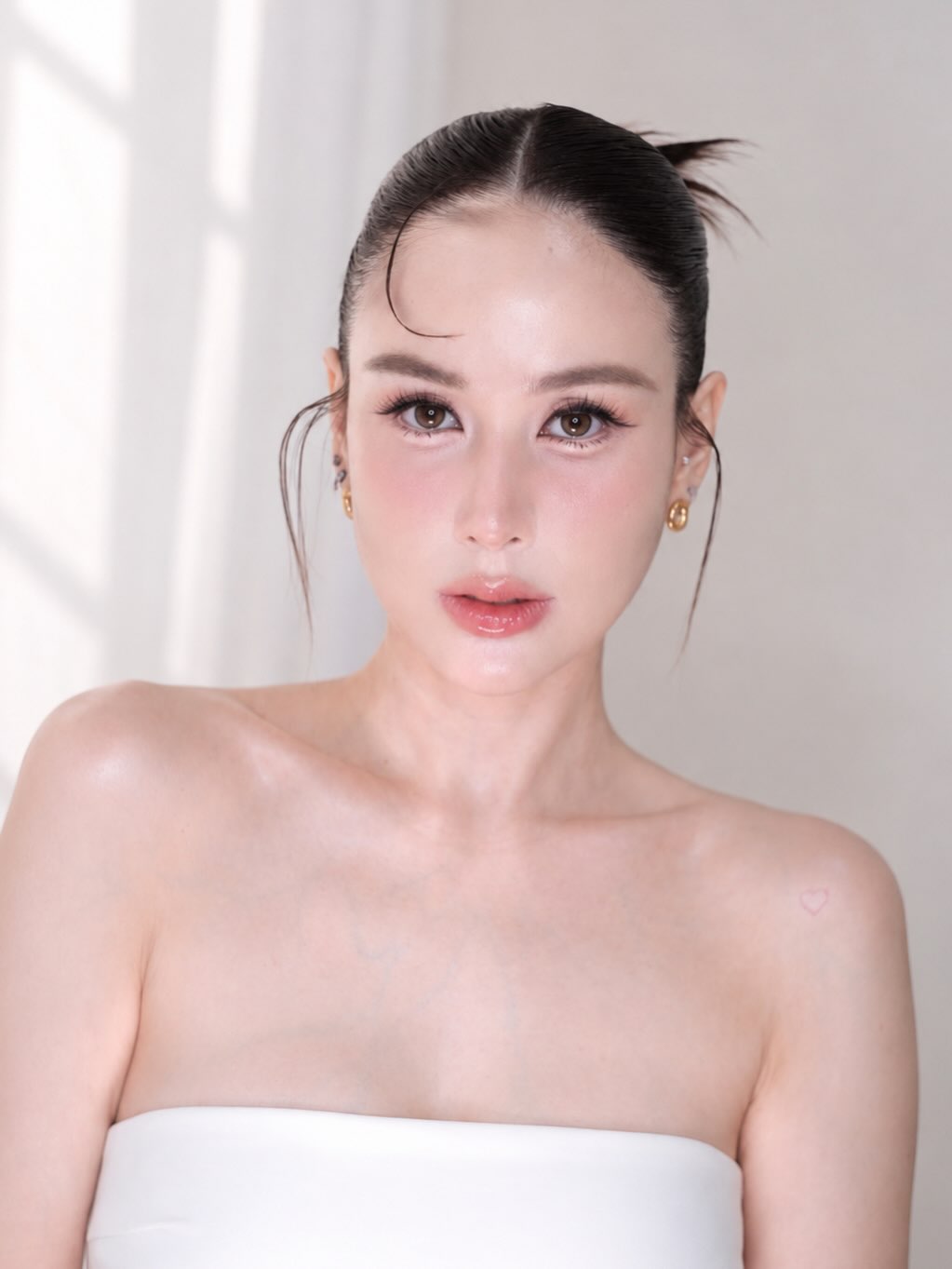 ฝ้าย - เวฬุรีย์ ดิษยบุตร