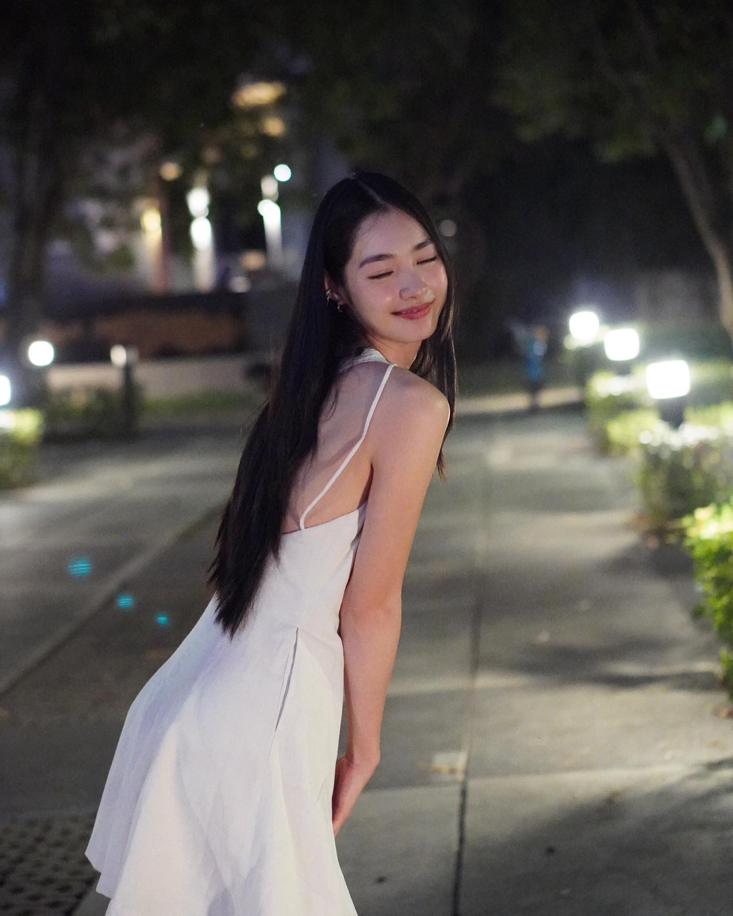 มิ้นท์ - รัญชน์รวี เอื้อกูลวราวัตร