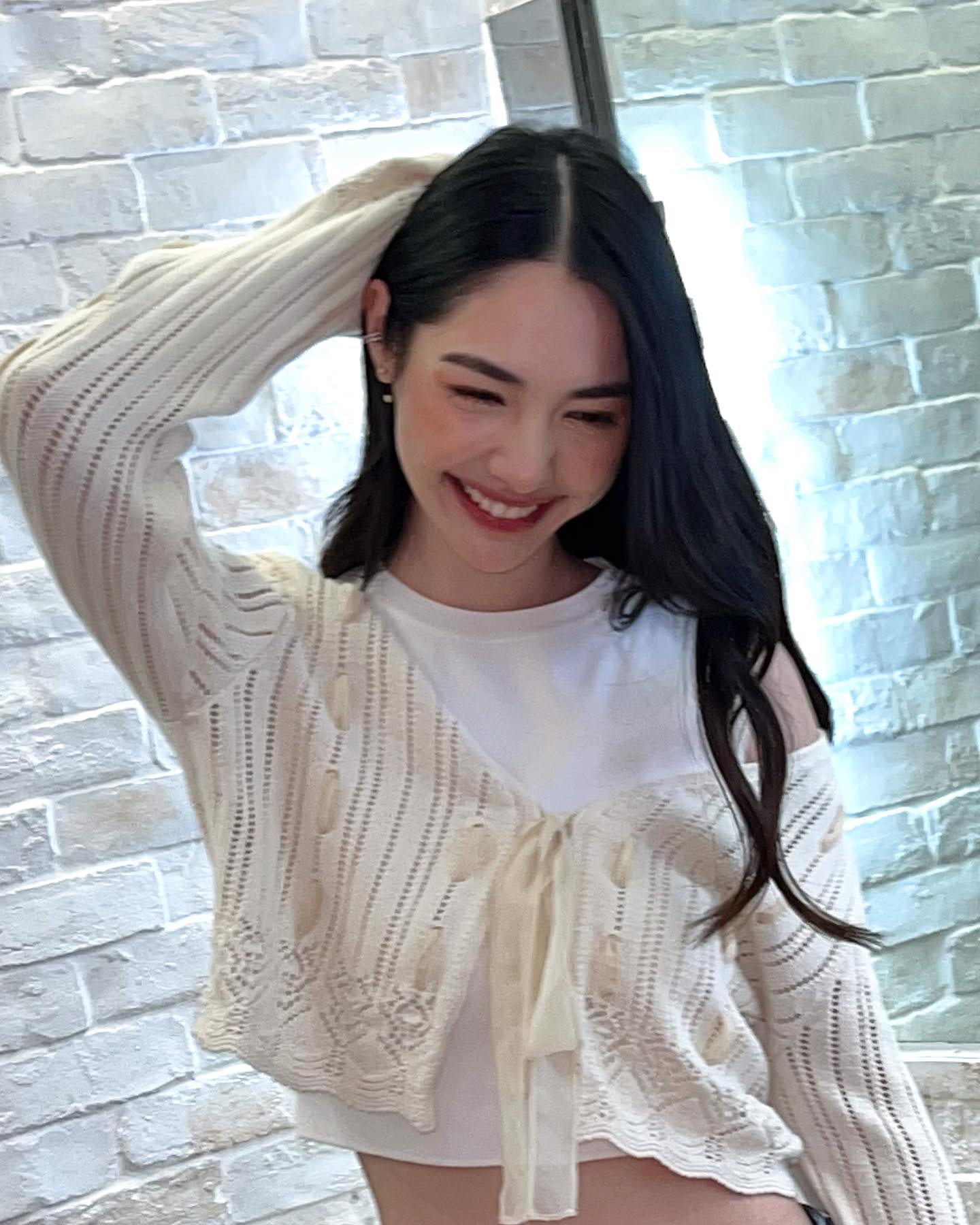 มิ้นท์ - รัญชน์รวี เอื้อกูลวราวัตร