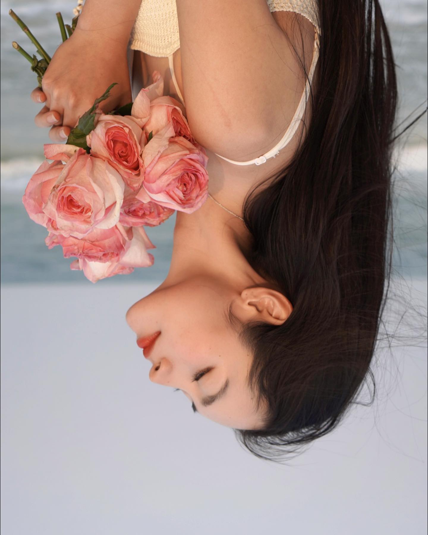 มิ้นท์ - รัญชน์รวี เอื้อกูลวราวัตร