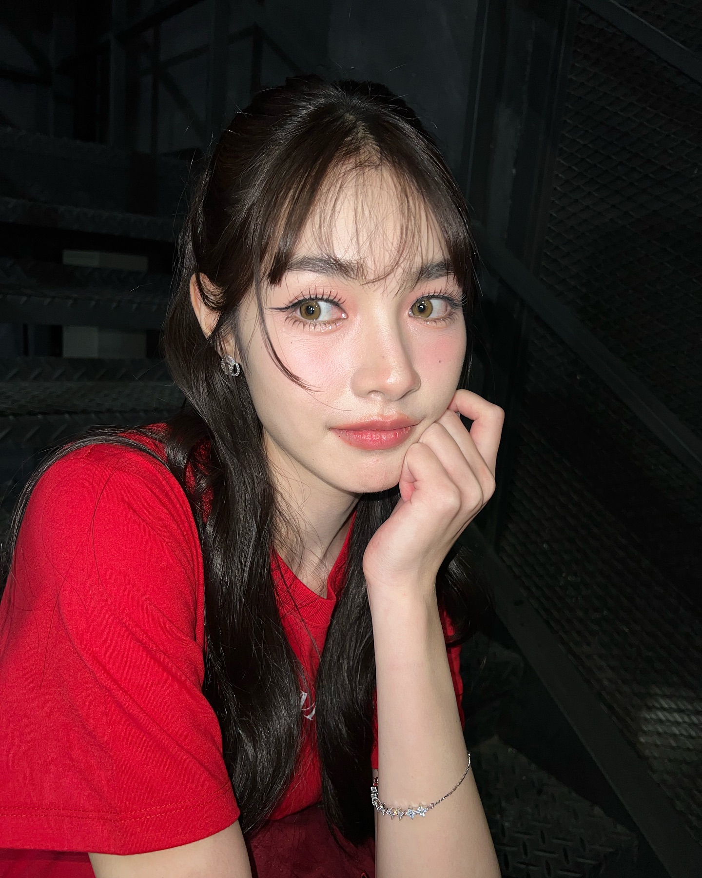 มิ้นท์ - รัญชน์รวี เอื้อกูลวราวัตร