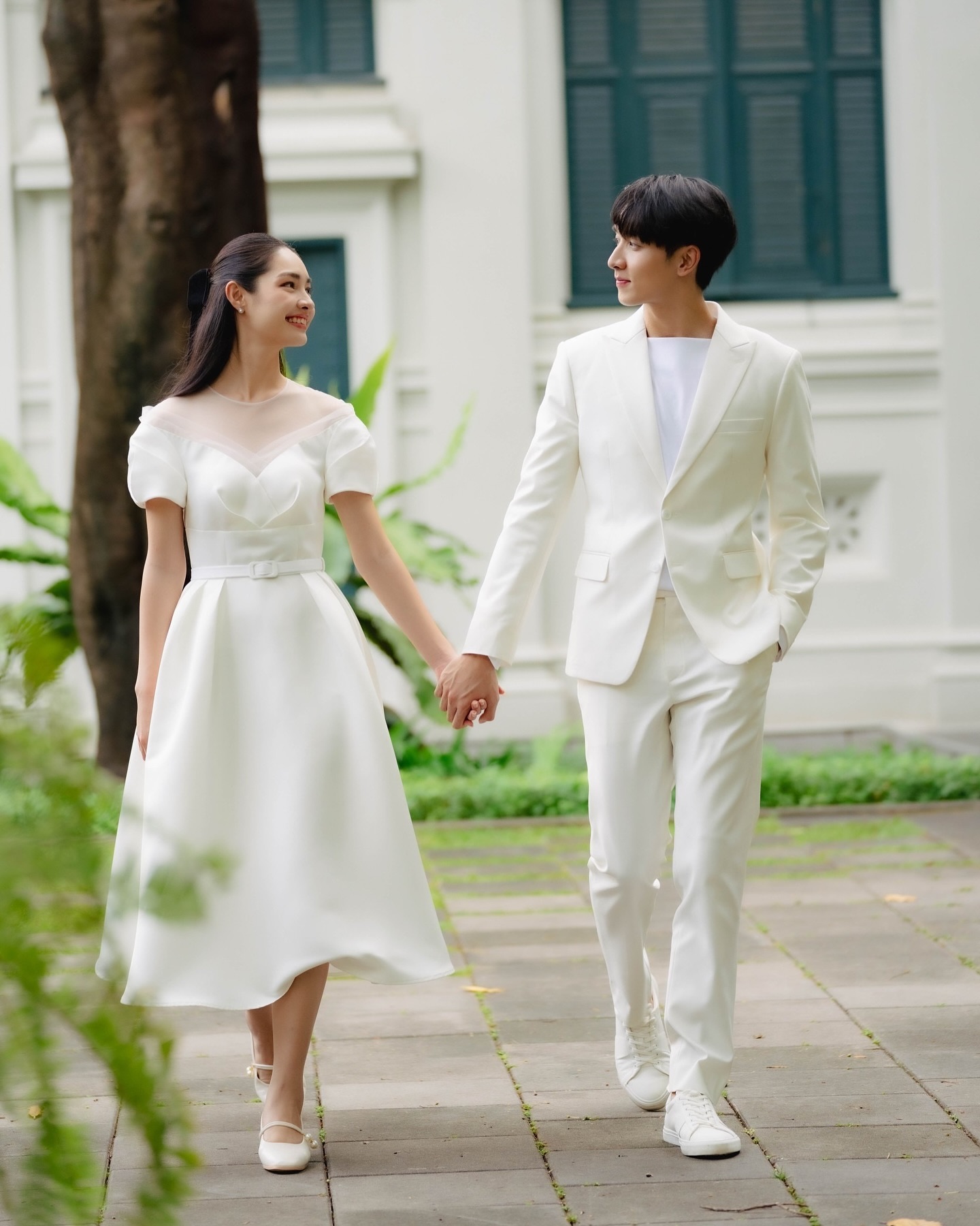 มิ้นท์ - รัญชน์รวี เอื้อกูลวราวัตร
