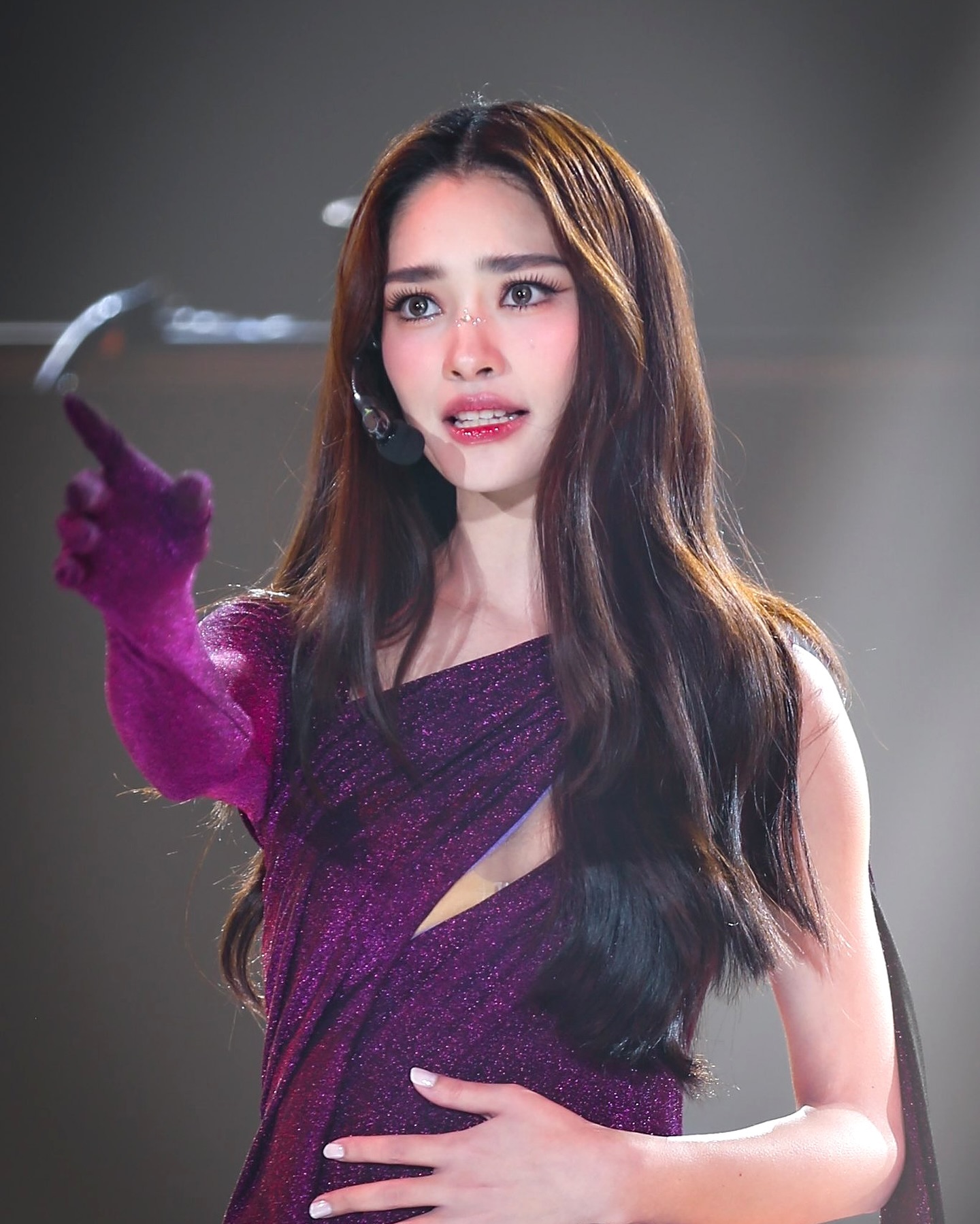 มิ้นท์ - รัญชน์รวี เอื้อกูลวราวัตร