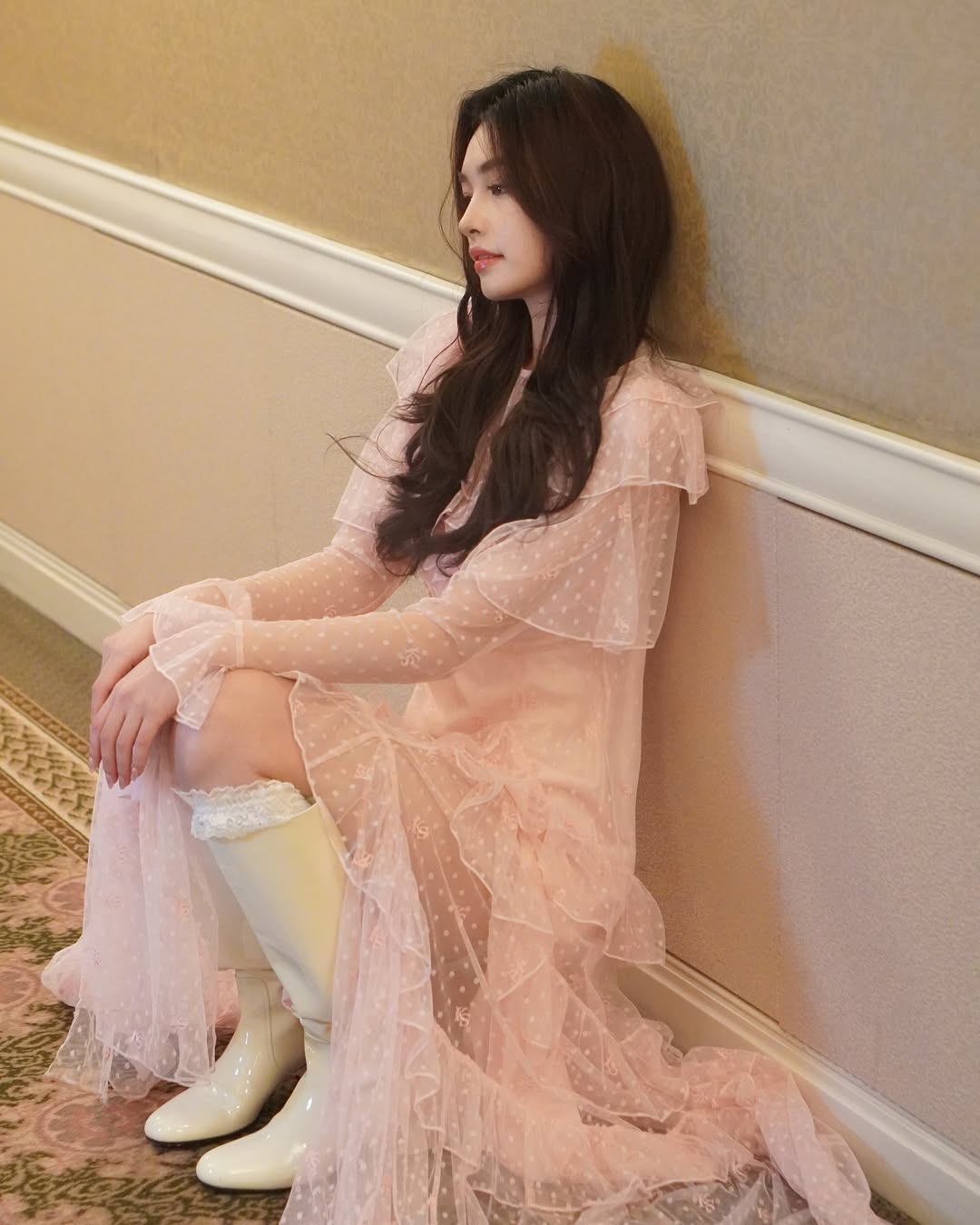 มิ้นท์ - รัญชน์รวี เอื้อกูลวราวัตร