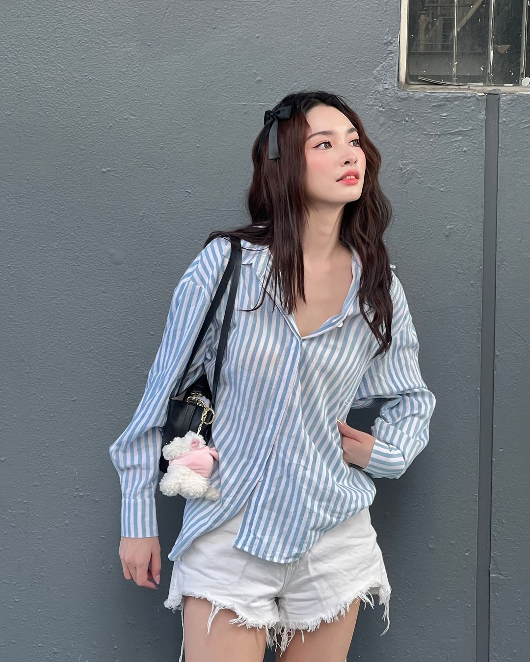 มิ้นท์ - รัญชน์รวี เอื้อกูลวราวัตร