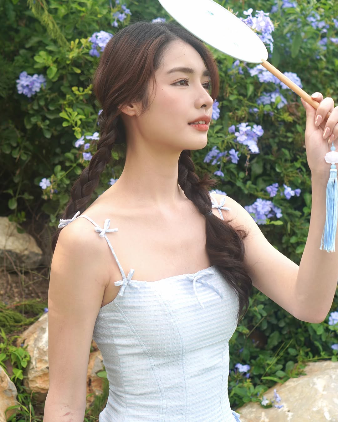 มิ้นท์ - รัญชน์รวี เอื้อกูลวราวัตร