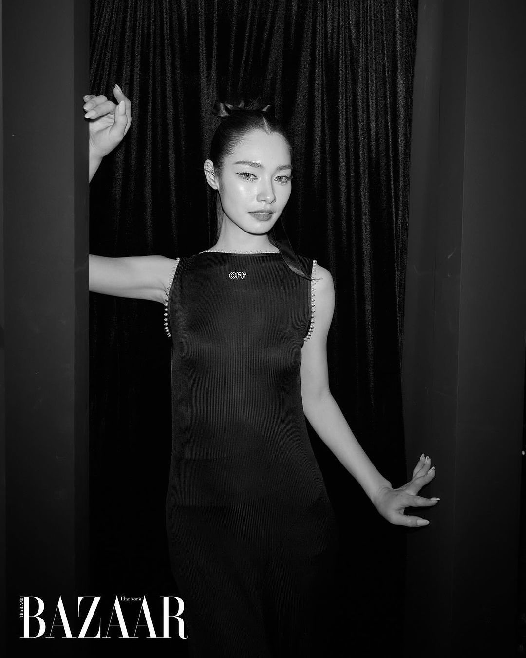 มิ้นท์ - รัญชน์รวี เอื้อกูลวราวัตร