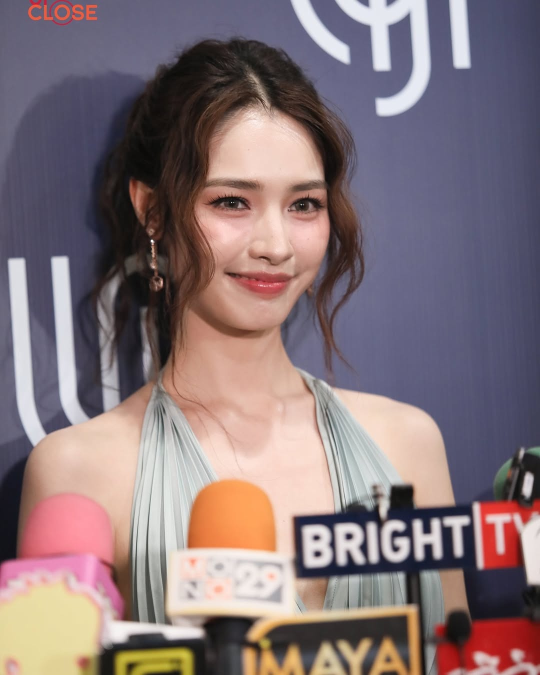 มิ้นท์ - รัญชน์รวี เอื้อกูลวราวัตร