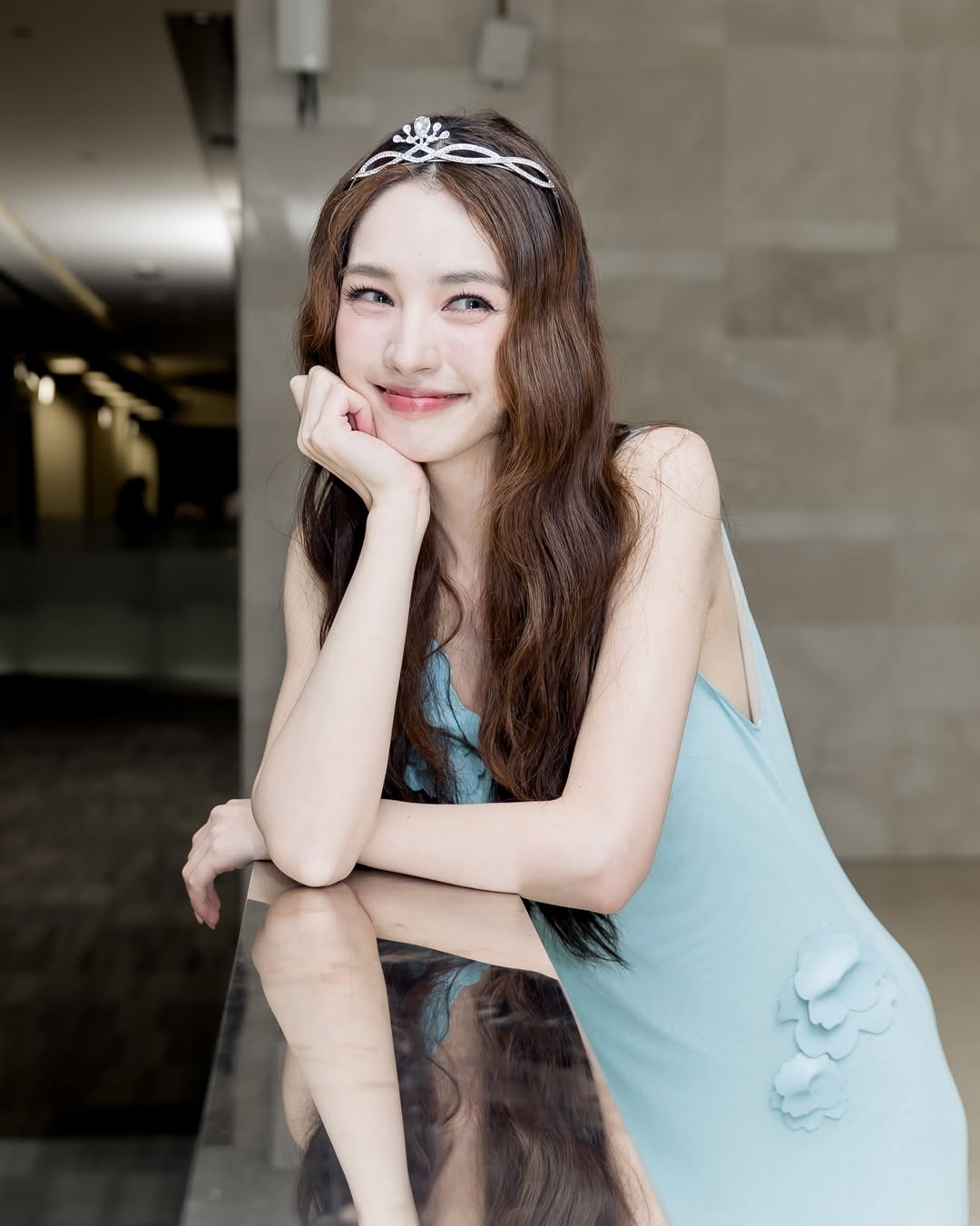 มิ้นท์ - รัญชน์รวี เอื้อกูลวราวัตร