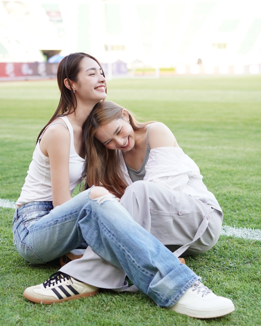 มิ้นท์ - รัญชน์รวี เอื้อกูลวราวัตร