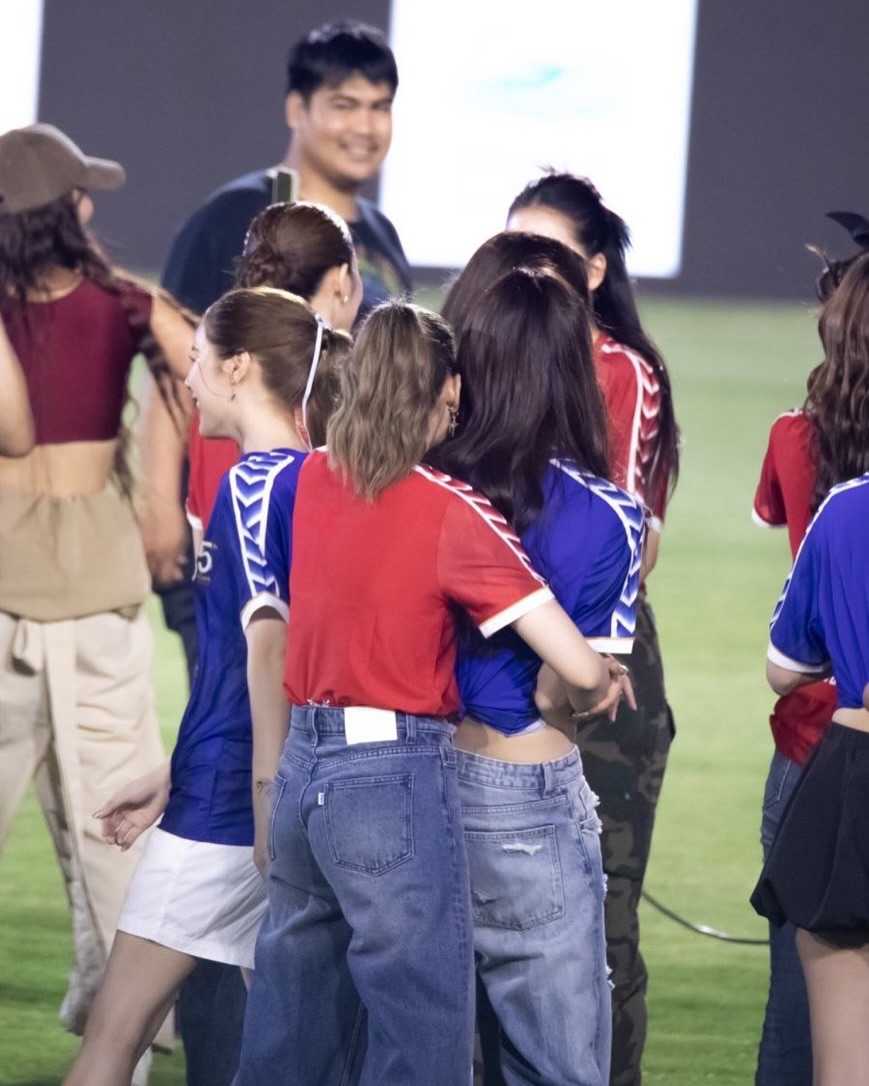 มิ้นท์ - รัญชน์รวี เอื้อกูลวราวัตร