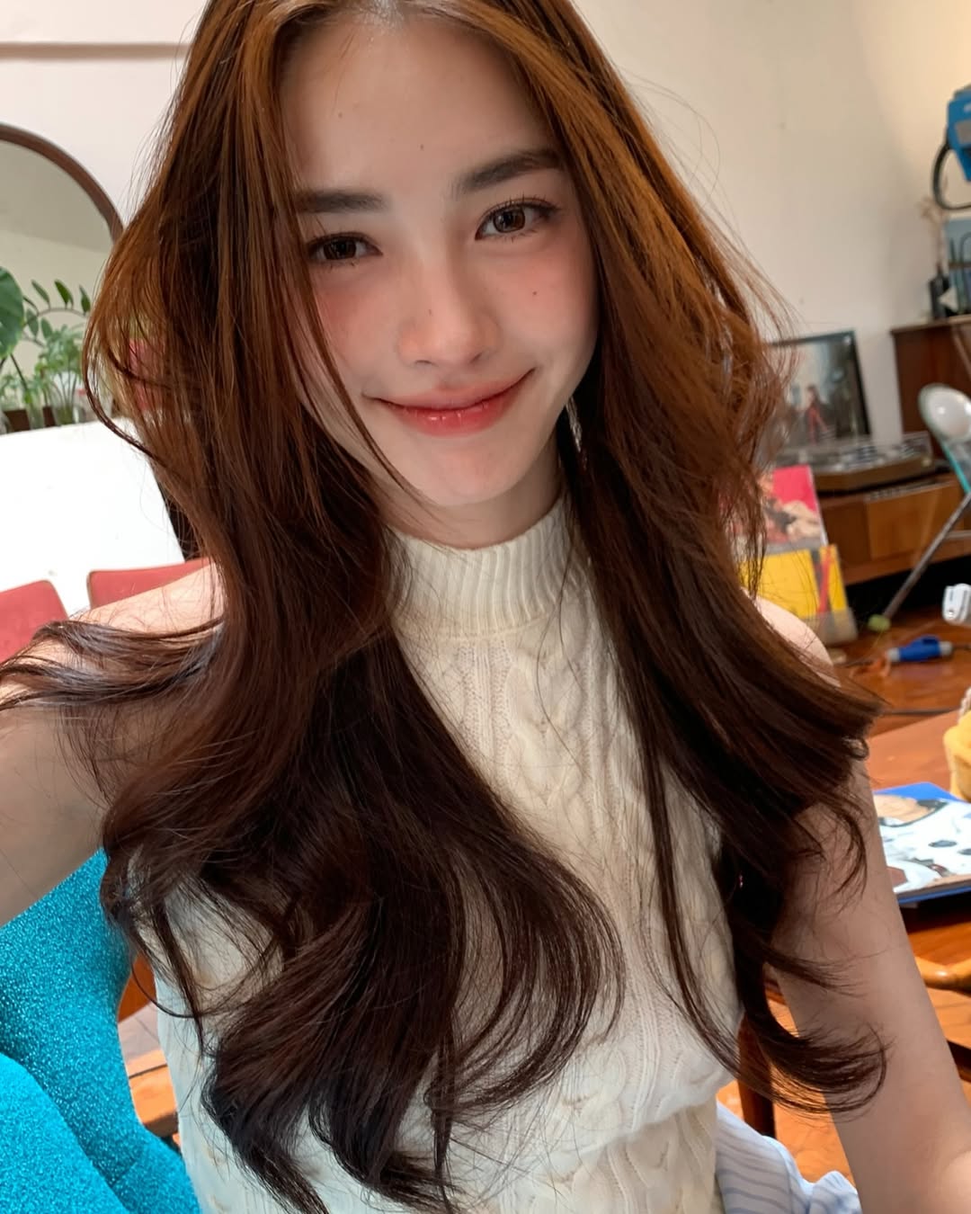 มิ้นท์ - รัญชน์รวี เอื้อกูลวราวัตร