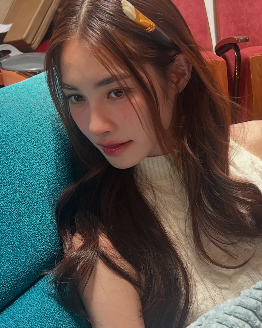 มิ้นท์ - รัญชน์รวี เอื้อกูลวราวัตร