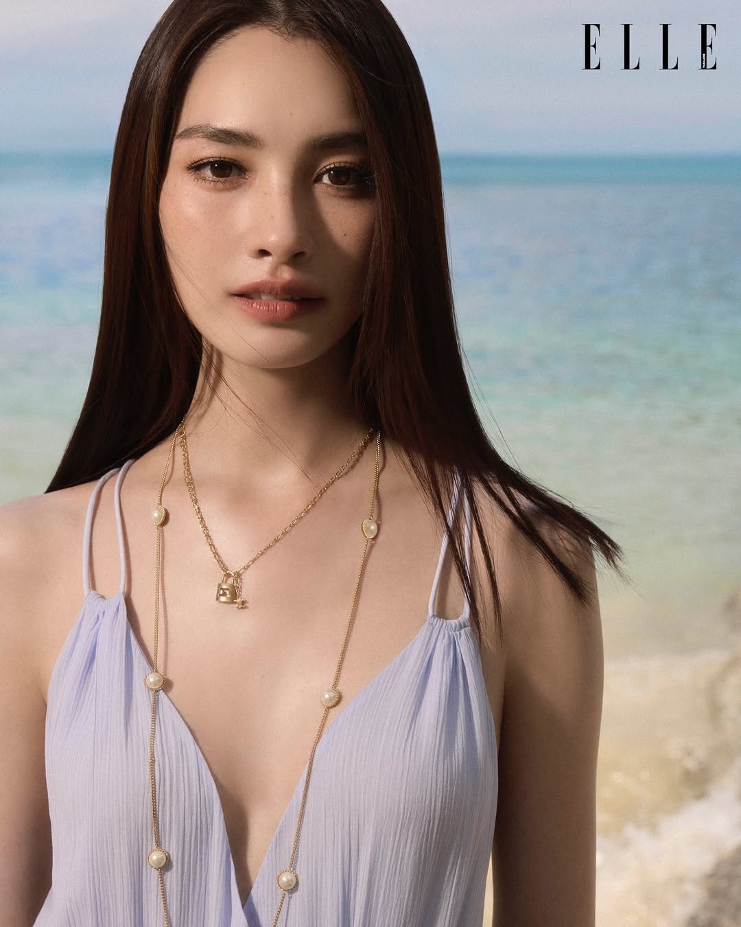 มิ้นท์ - รัญชน์รวี เอื้อกูลวราวัตร