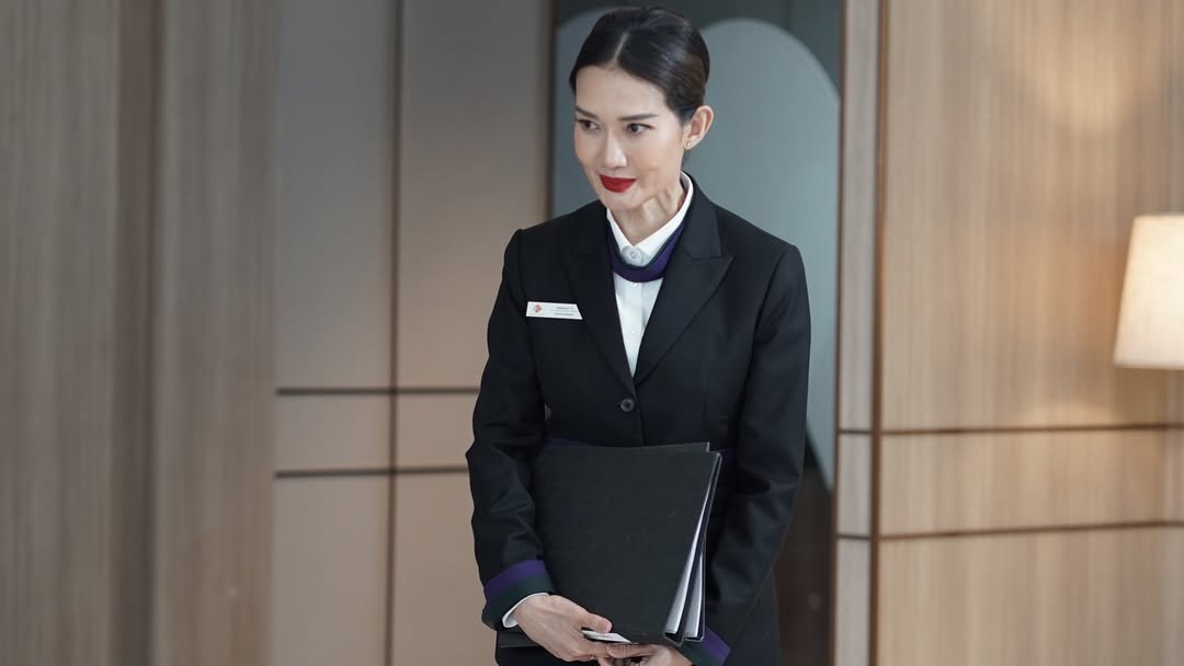 มิ้นท์ - รัญชน์รวี เอื้อกูลวราวัตร