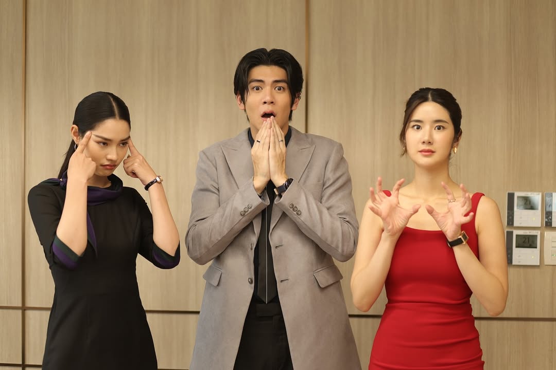 มิ้นท์ - รัญชน์รวี เอื้อกูลวราวัตร