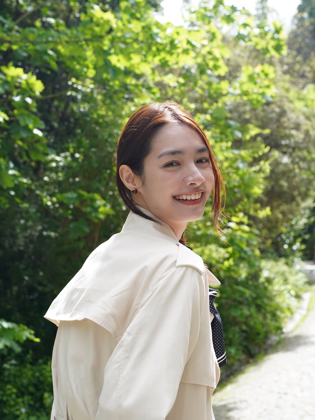 มิ้นท์ - รัญชน์รวี เอื้อกูลวราวัตร