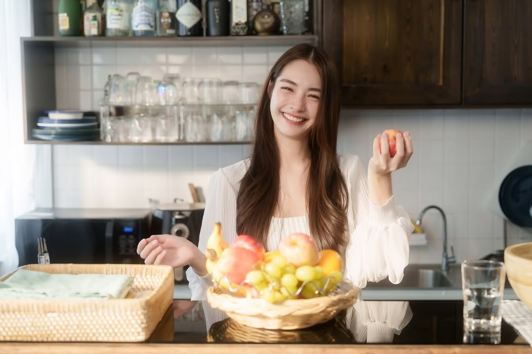 มิ้นท์ - รัญชน์รวี เอื้อกูลวราวัตร