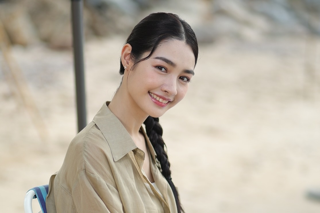 มิ้นท์ - รัญชน์รวี เอื้อกูลวราวัตร