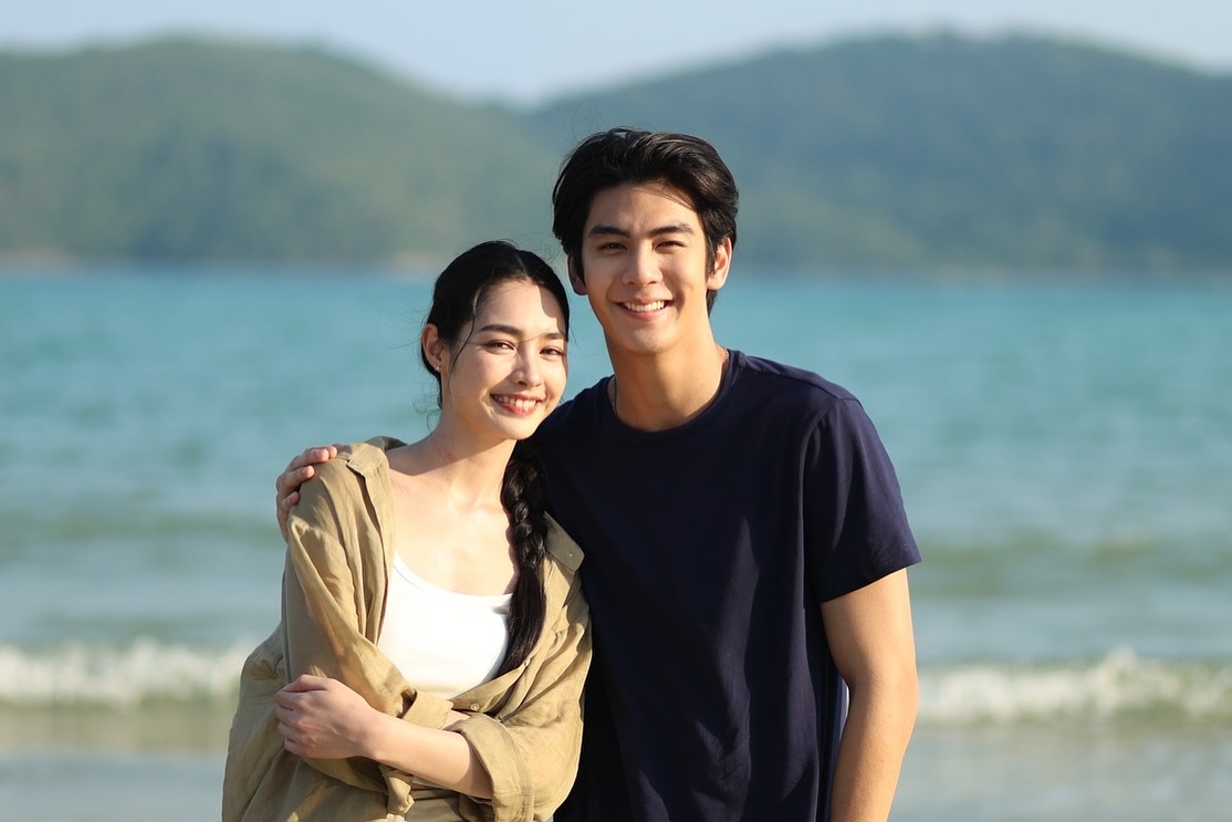 มิ้นท์ - รัญชน์รวี เอื้อกูลวราวัตร