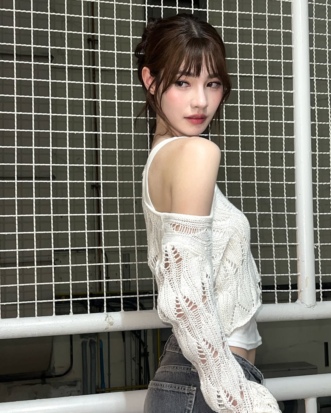 มิ้นท์ - รัญชน์รวี เอื้อกูลวราวัตร