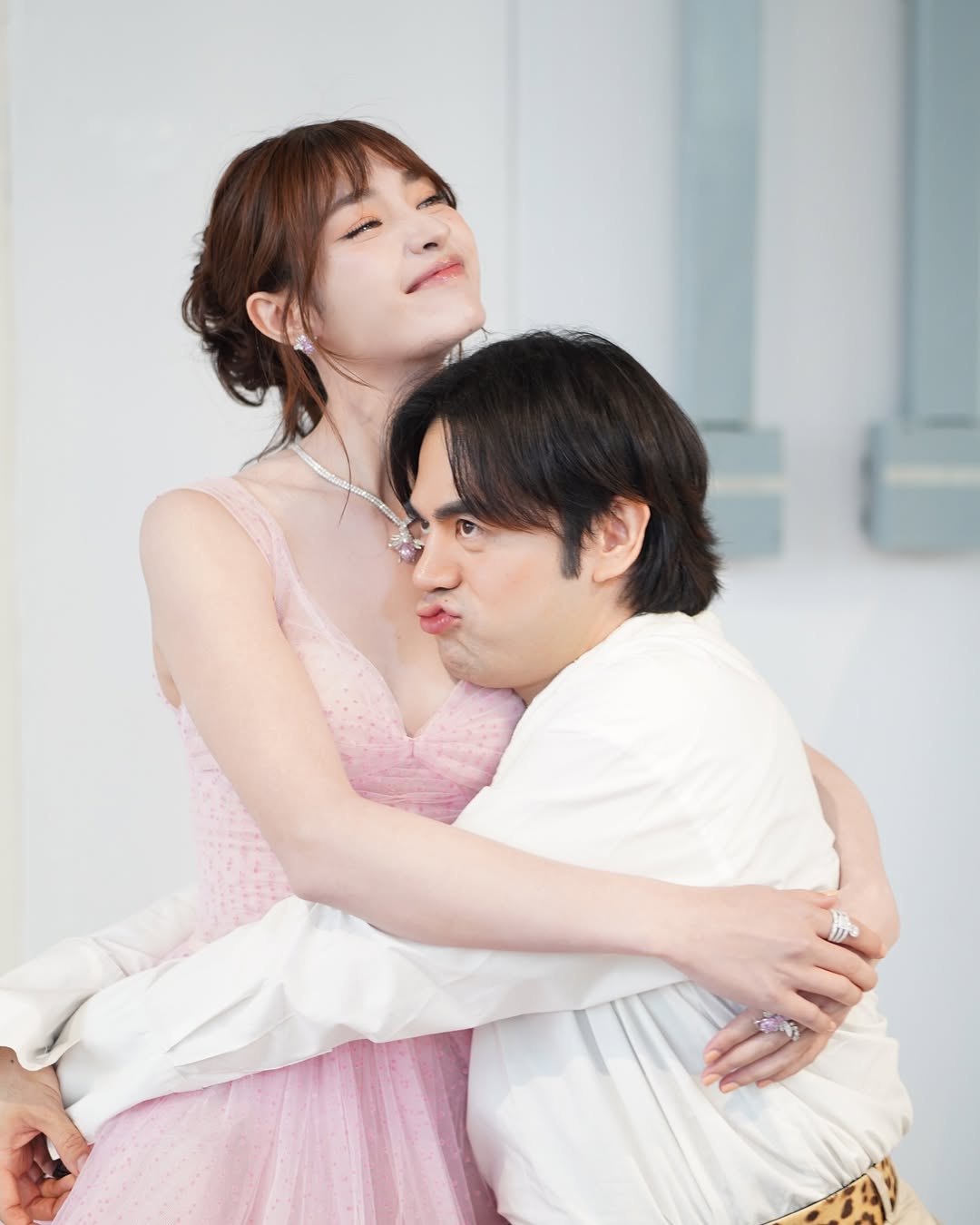 มิ้นท์ - รัญชน์รวี เอื้อกูลวราวัตร