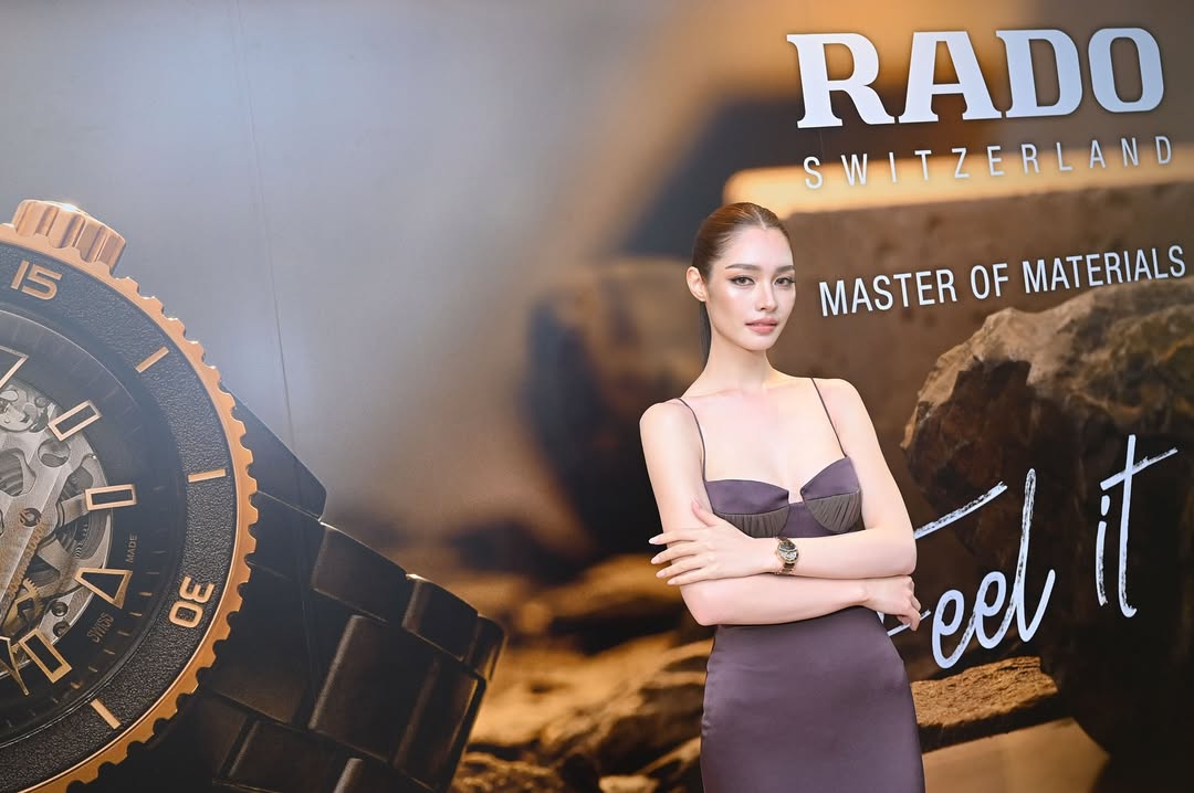 มิ้นท์ - รัญชน์รวี เอื้อกูลวราวัตร