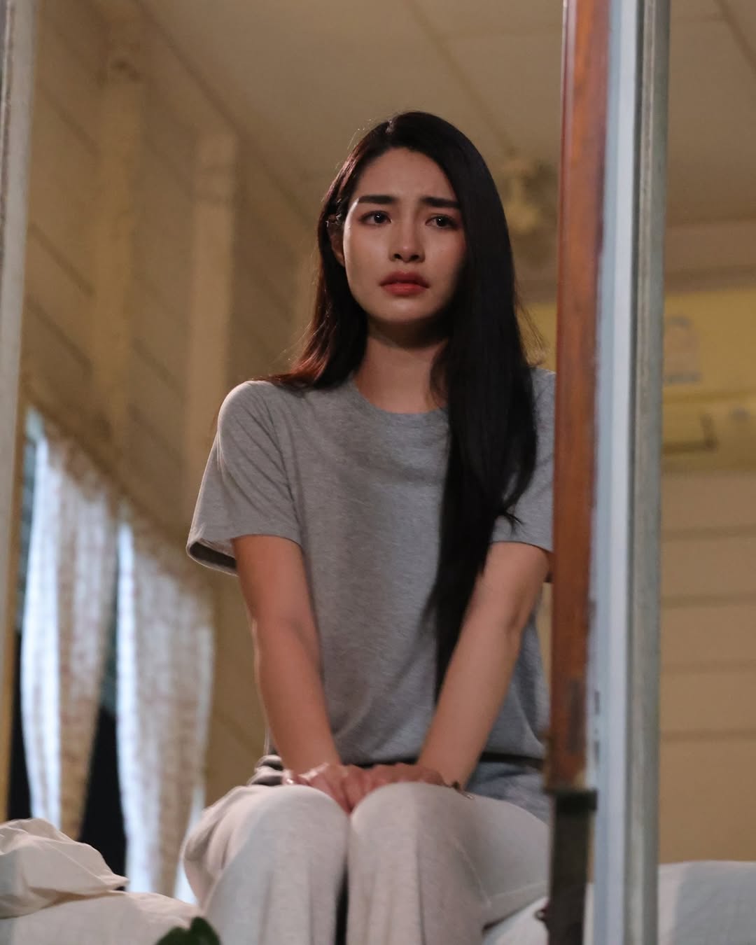มิ้นท์ - รัญชน์รวี เอื้อกูลวราวัตร