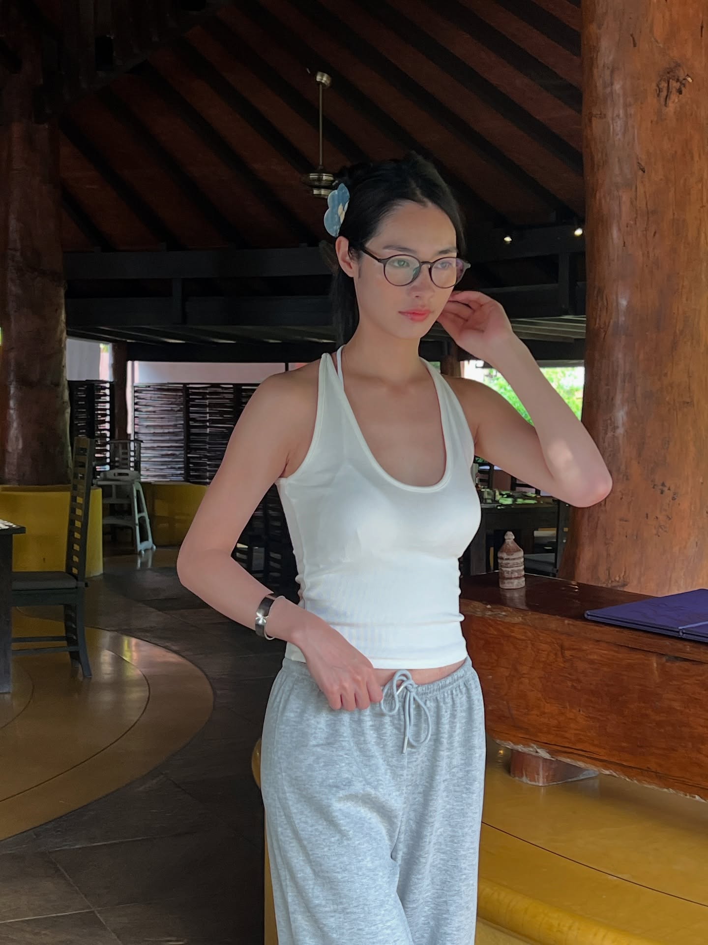 มิ้นท์ - รัญชน์รวี เอื้อกูลวราวัตร