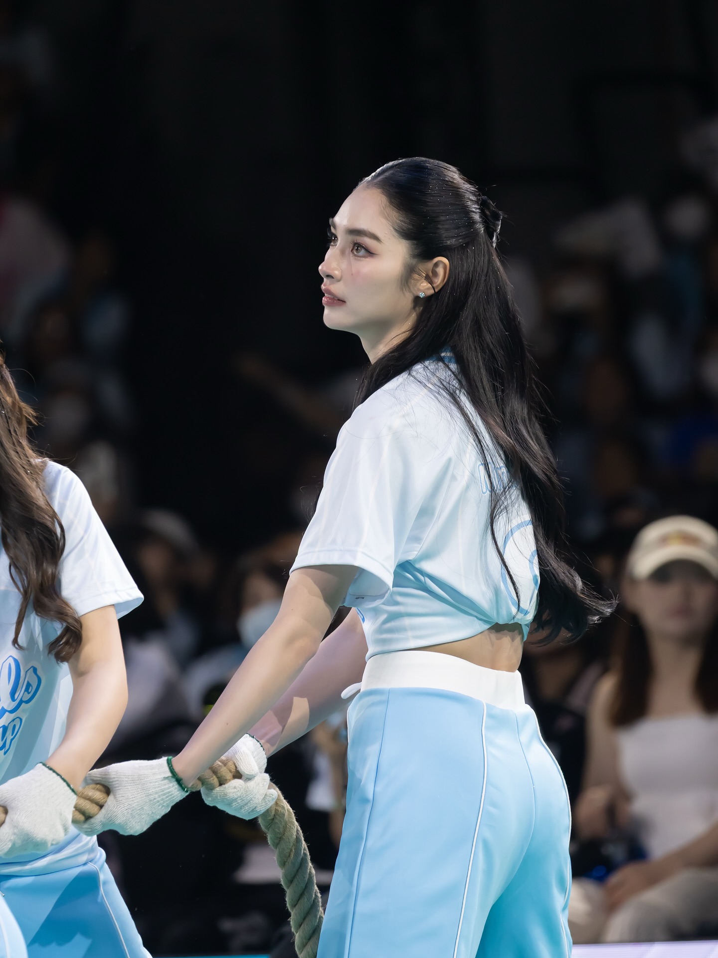 มิ้นท์ - รัญชน์รวี เอื้อกูลวราวัตร