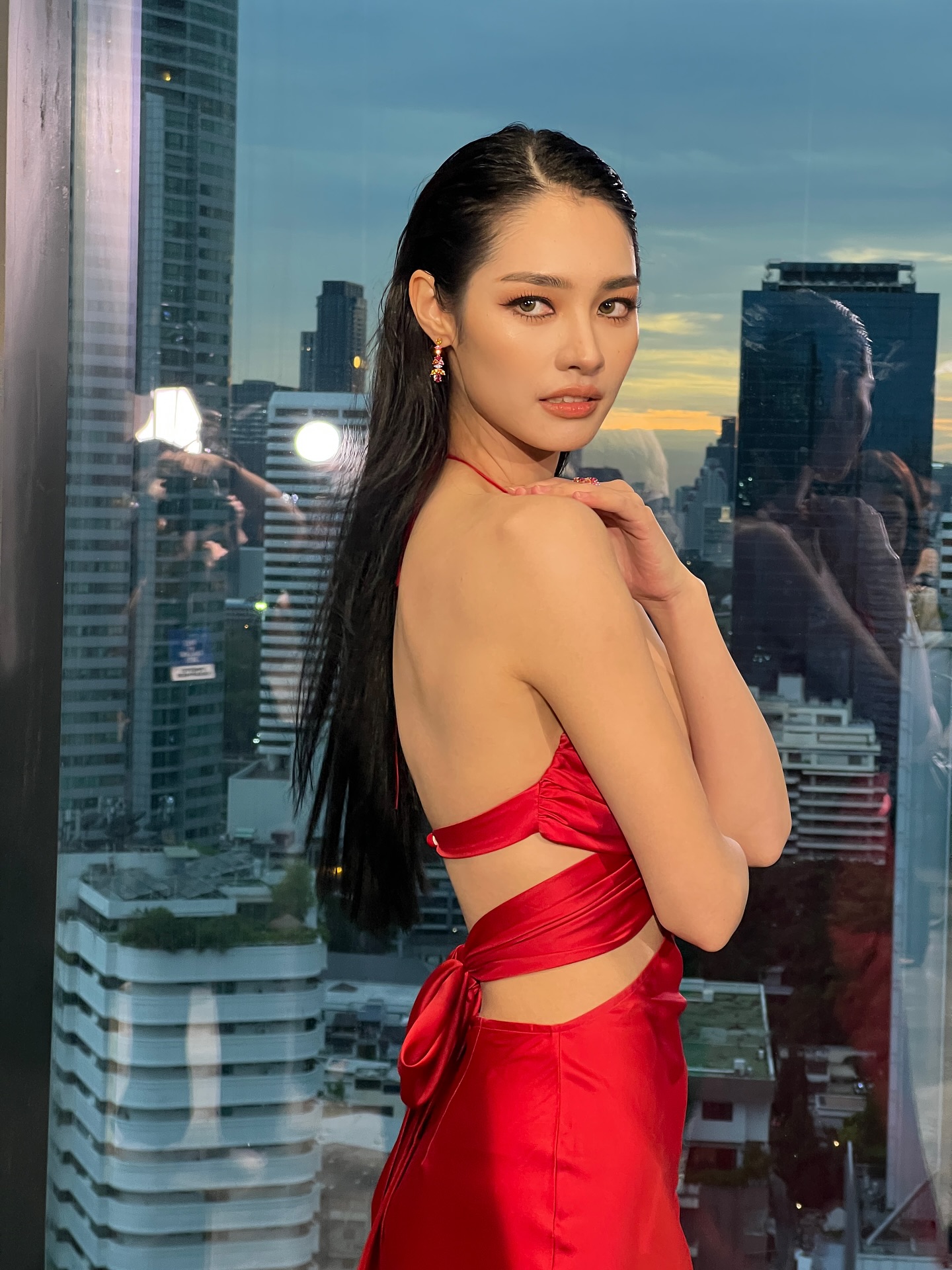 มิ้นท์ - รัญชน์รวี เอื้อกูลวราวัตร