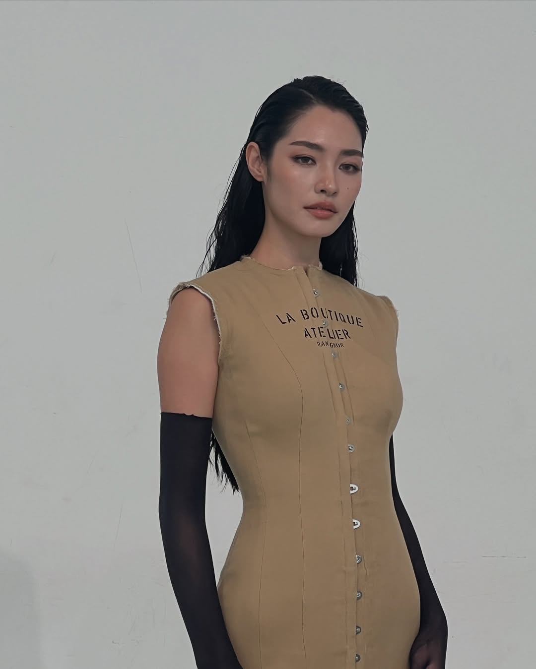 มิ้นท์ - รัญชน์รวี เอื้อกูลวราวัตร
