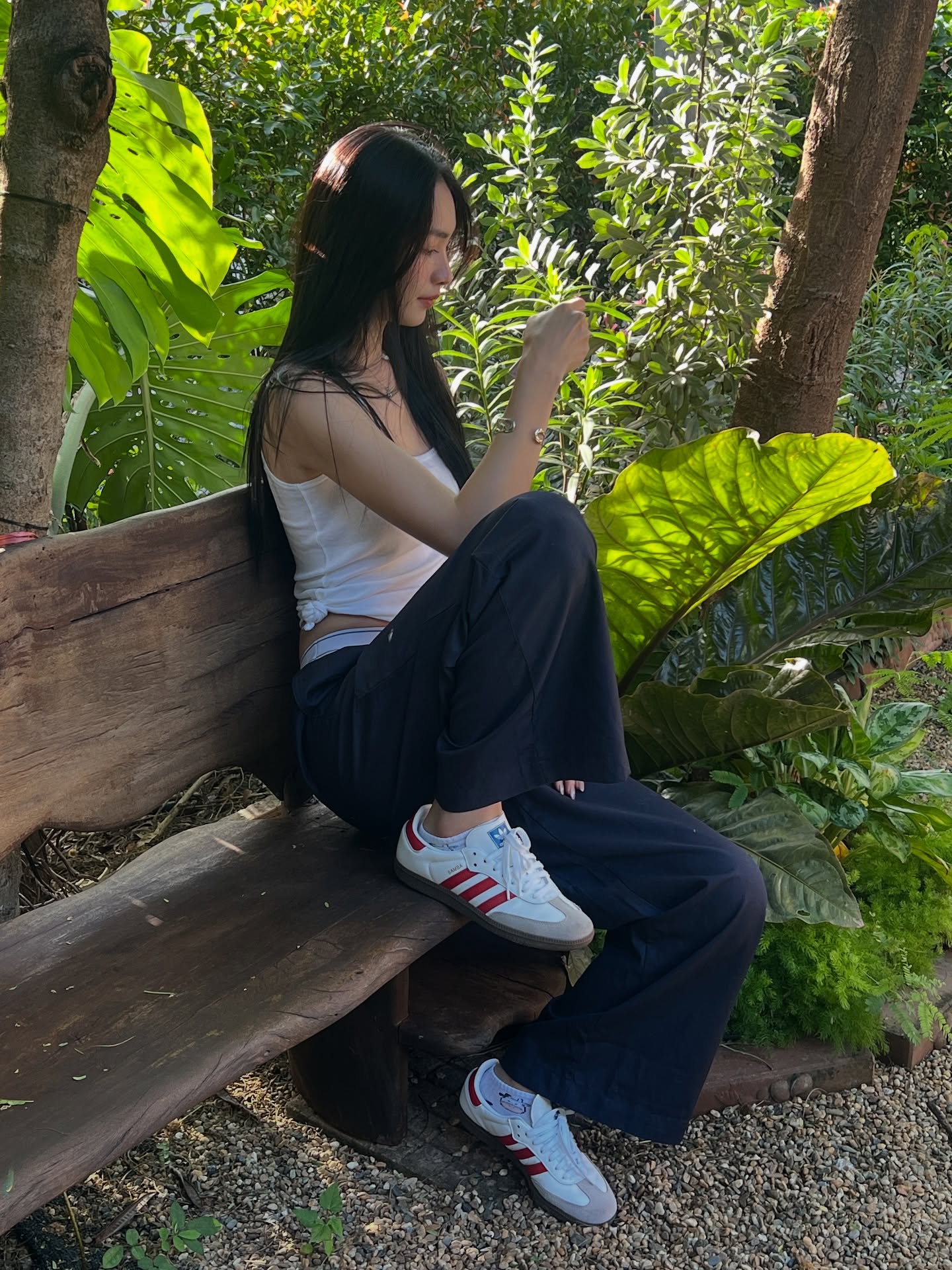 มิ้นท์ - รัญชน์รวี เอื้อกูลวราวัตร