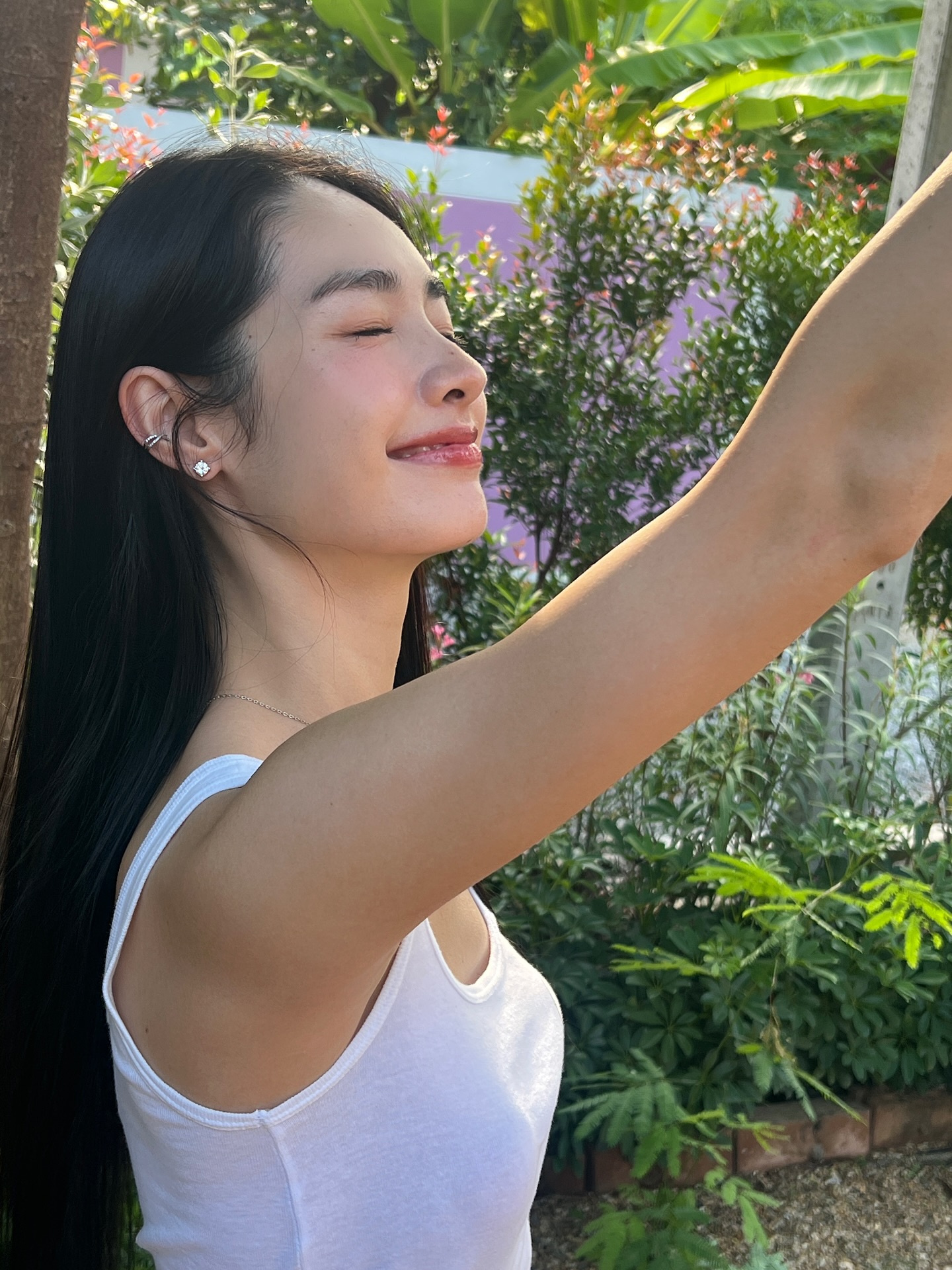 มิ้นท์ - รัญชน์รวี เอื้อกูลวราวัตร