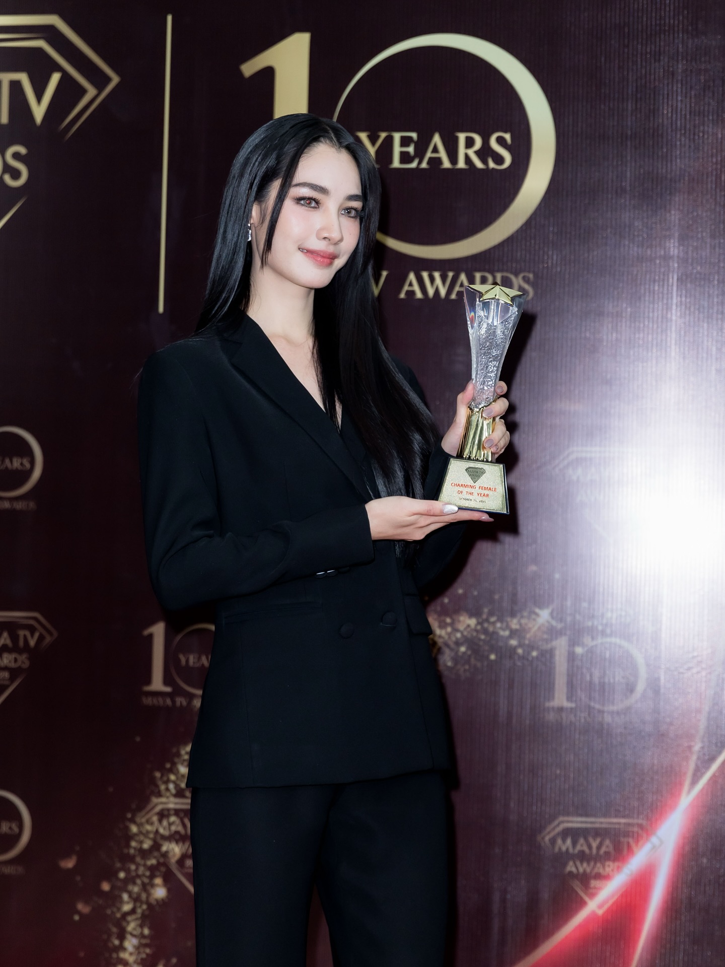 มิ้นท์ - รัญชน์รวี เอื้อกูลวราวัตร