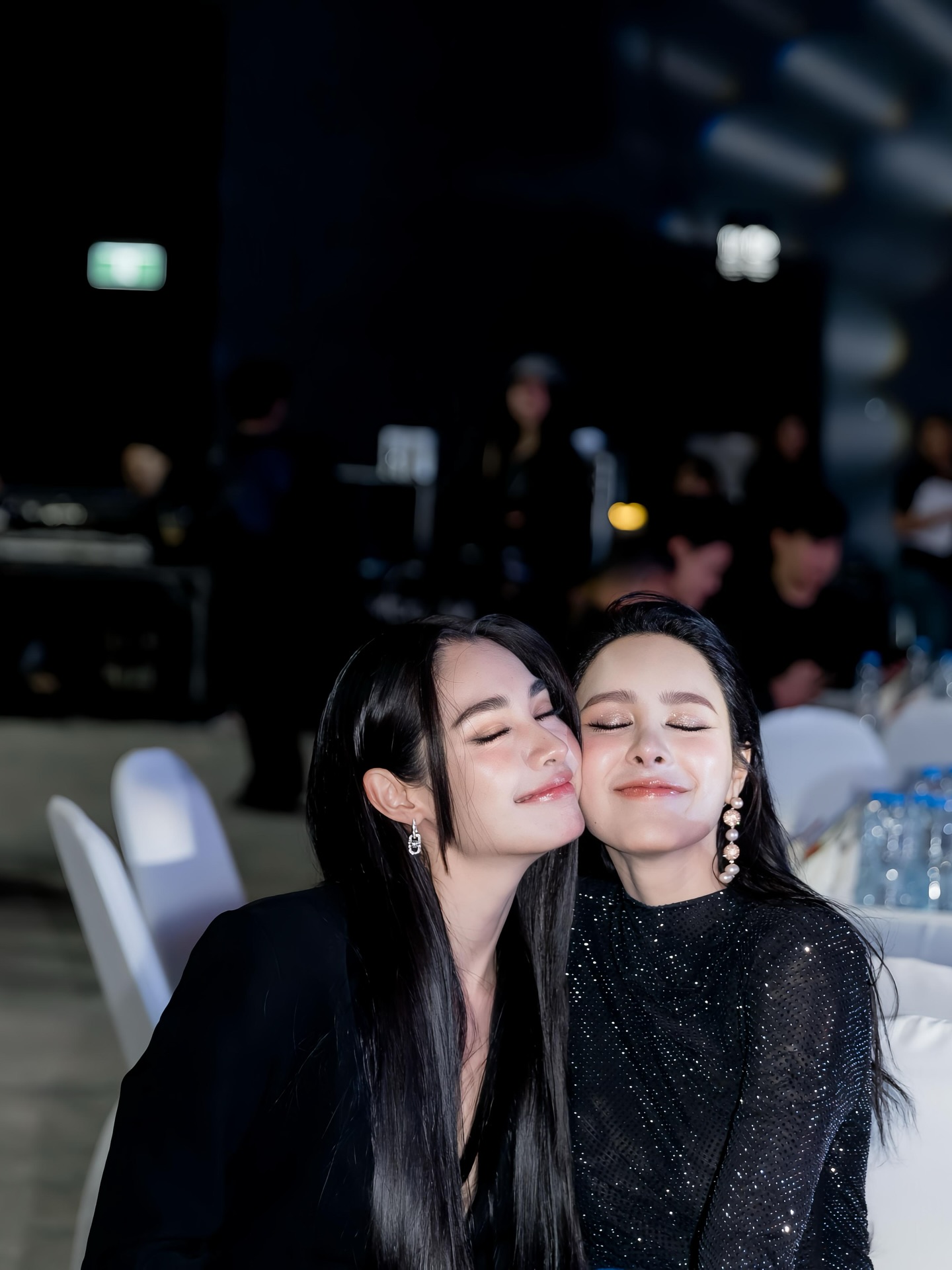 มิ้นท์ - รัญชน์รวี เอื้อกูลวราวัตร