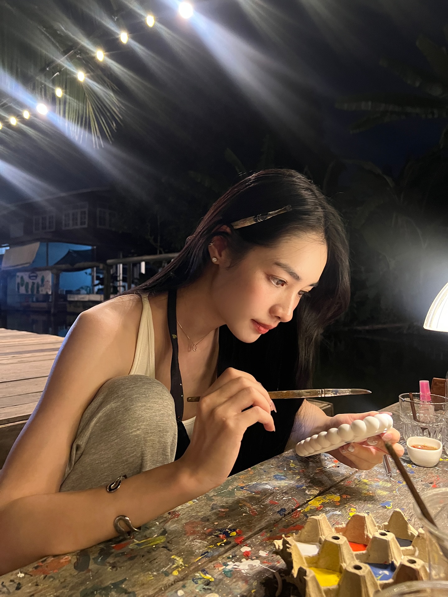 มิ้นท์ - รัญชน์รวี เอื้อกูลวราวัตร