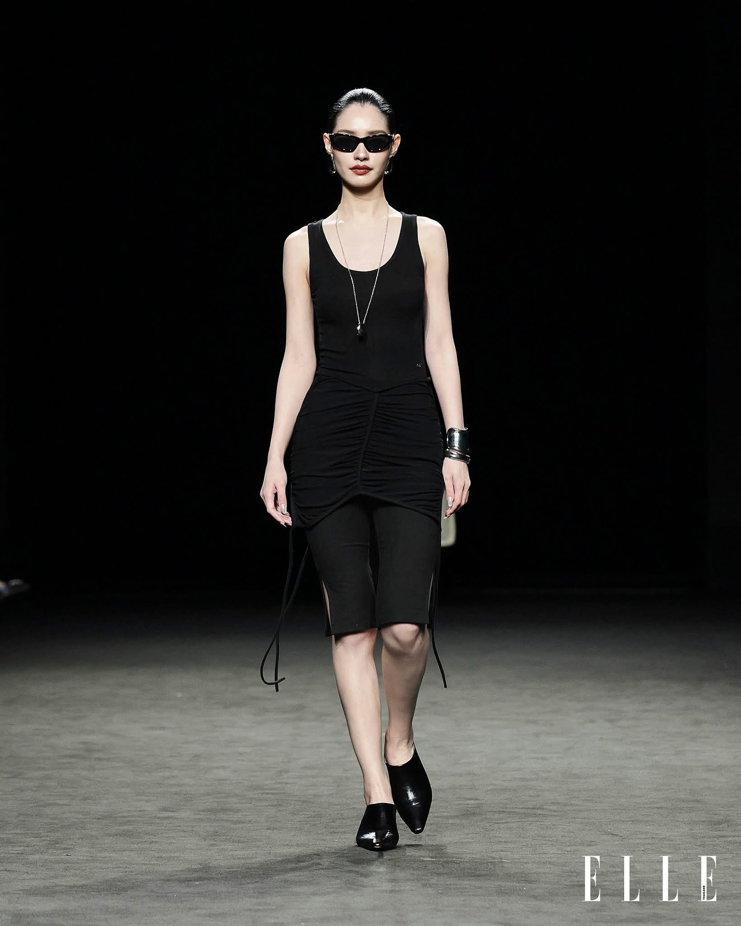 มิ้นท์ - รัญชน์รวี เอื้อกูลวราวัตร