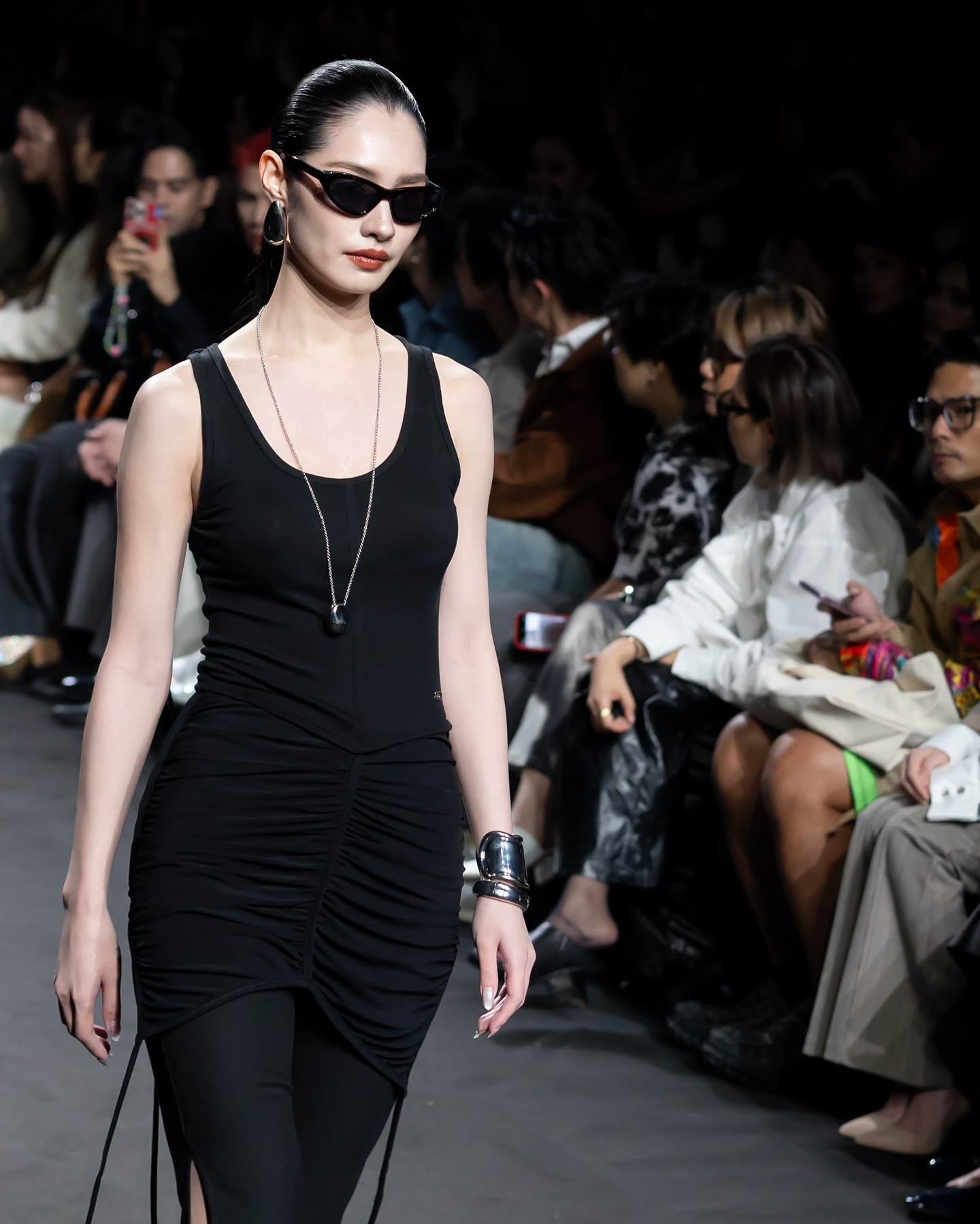 มิ้นท์ - รัญชน์รวี เอื้อกูลวราวัตร