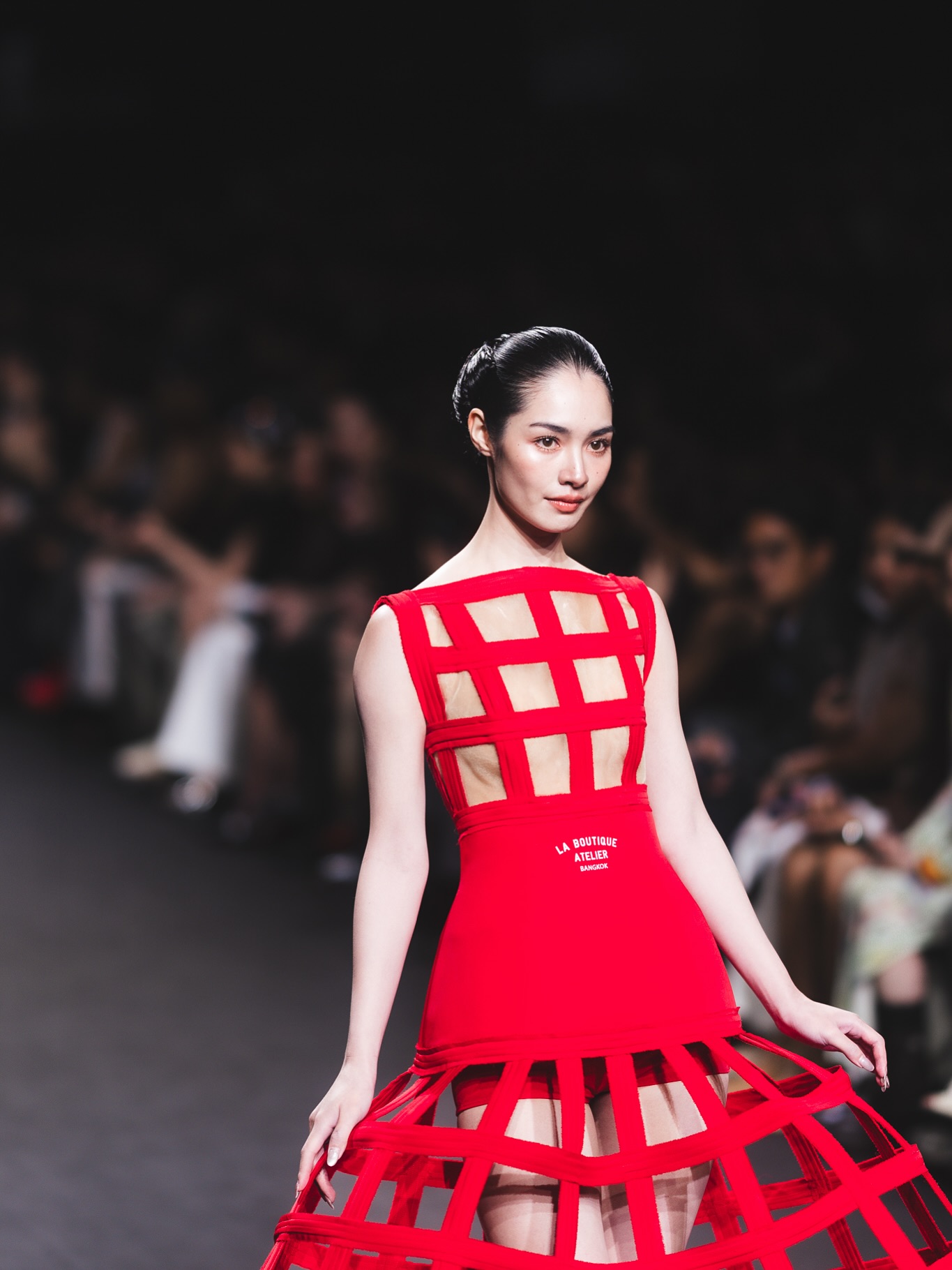 มิ้นท์ - รัญชน์รวี เอื้อกูลวราวัตร