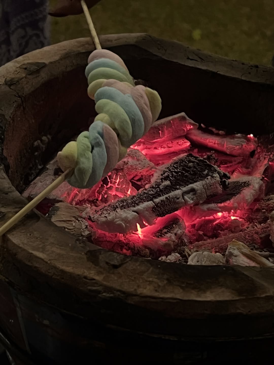 มิ้นท์ - รัญชน์รวี เอื้อกูลวราวัตร