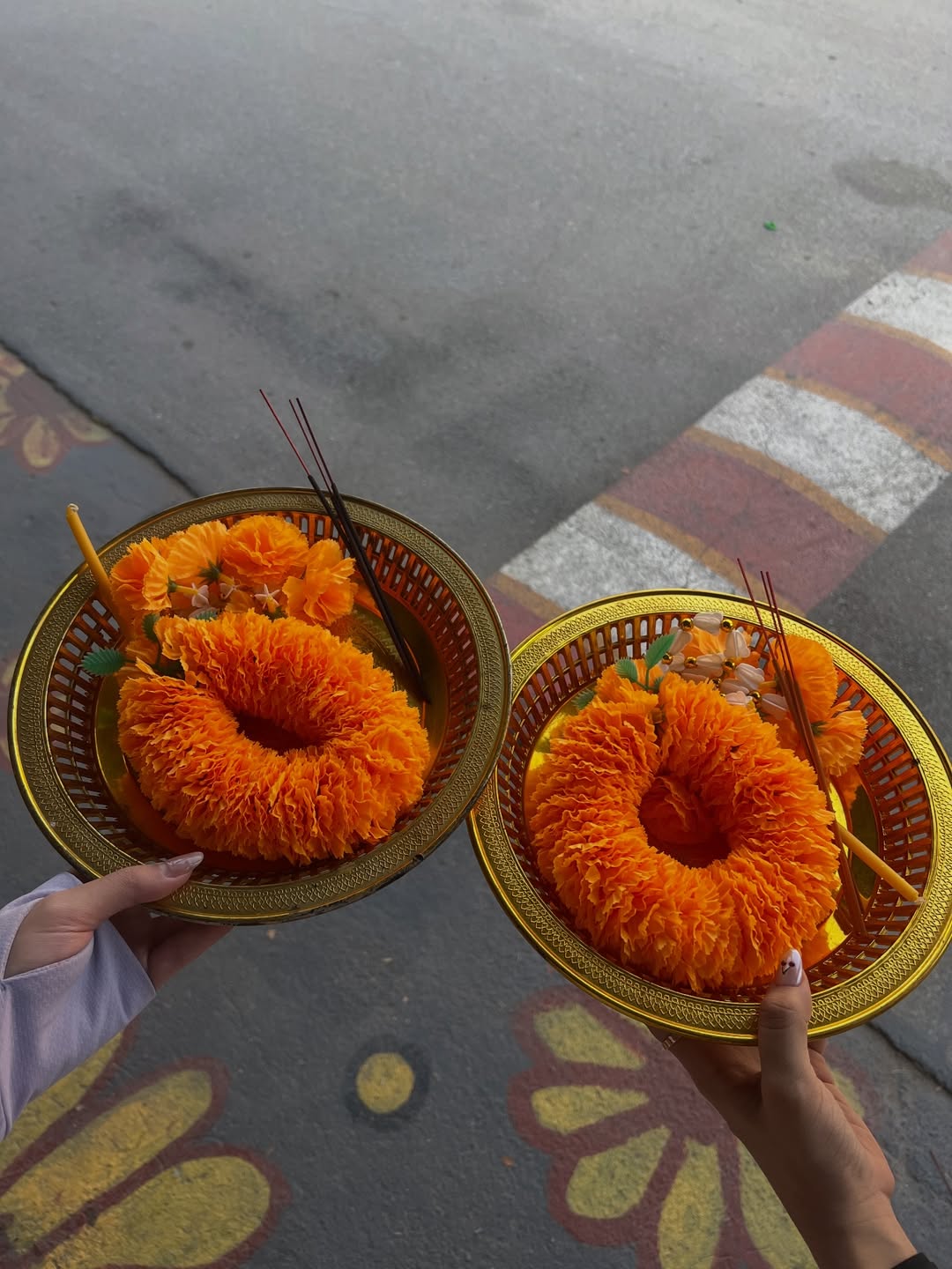 มิ้นท์ - รัญชน์รวี เอื้อกูลวราวัตร