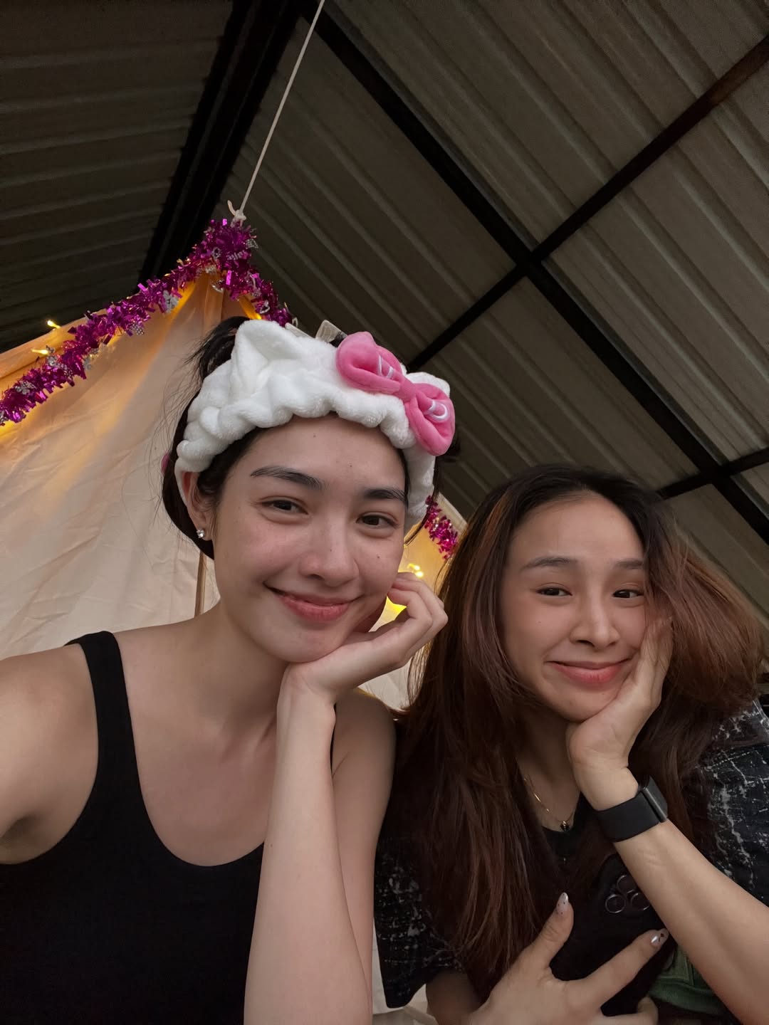 มิ้นท์ - รัญชน์รวี เอื้อกูลวราวัตร