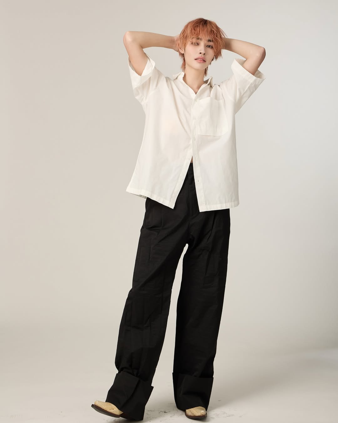 มิ้นท์ - รัญชน์รวี เอื้อกูลวราวัตร