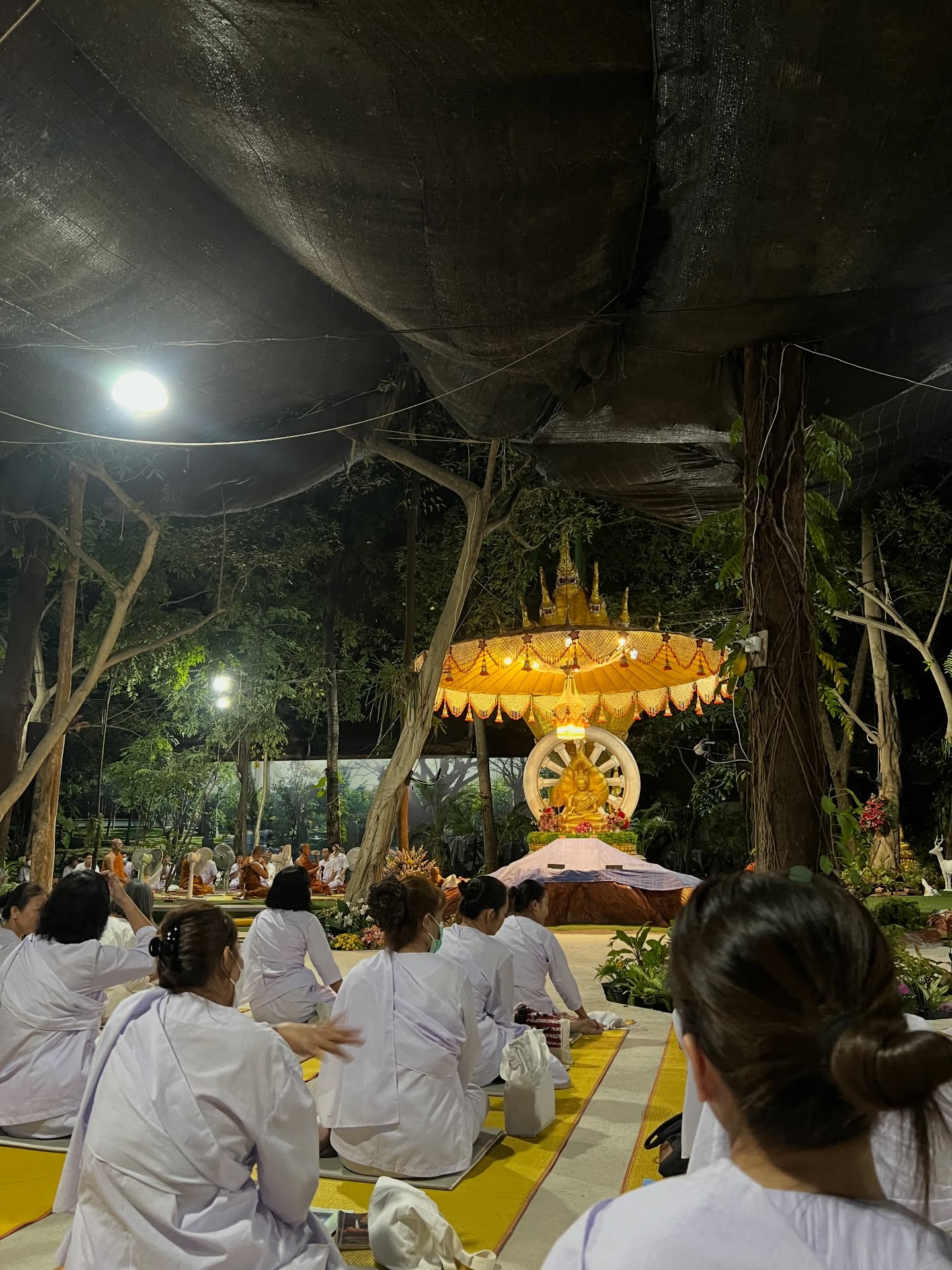 มิ้นท์ - รัญชน์รวี เอื้อกูลวราวัตร