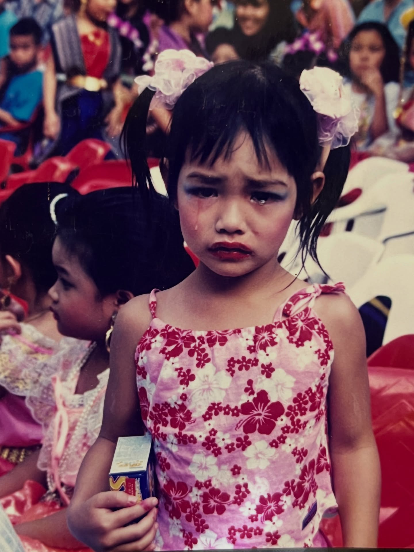 มิ้นท์ - รัญชน์รวี เอื้อกูลวราวัตร