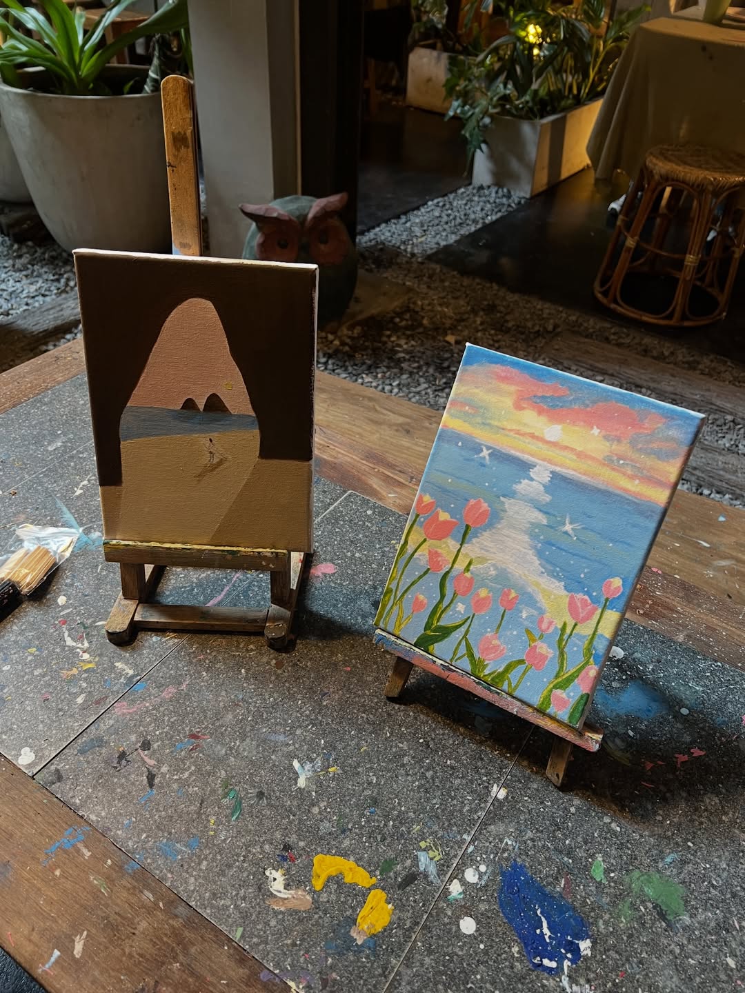 มิ้นท์ - รัญชน์รวี เอื้อกูลวราวัตร