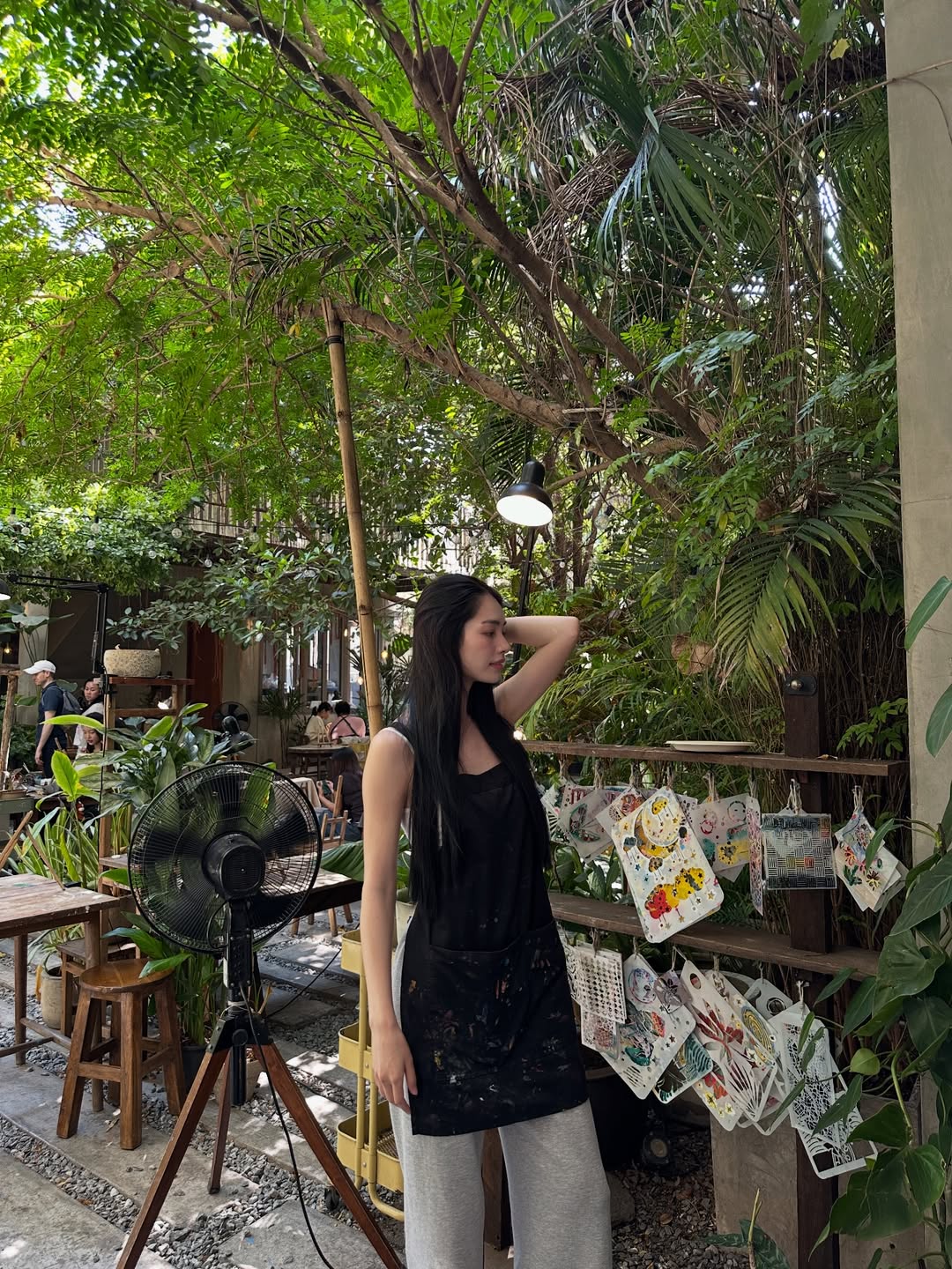 มิ้นท์ - รัญชน์รวี เอื้อกูลวราวัตร