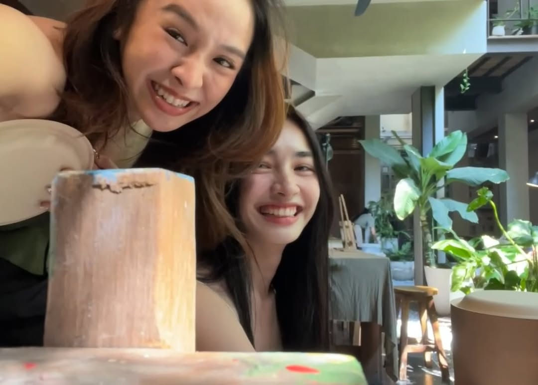 มิ้นท์ - รัญชน์รวี เอื้อกูลวราวัตร